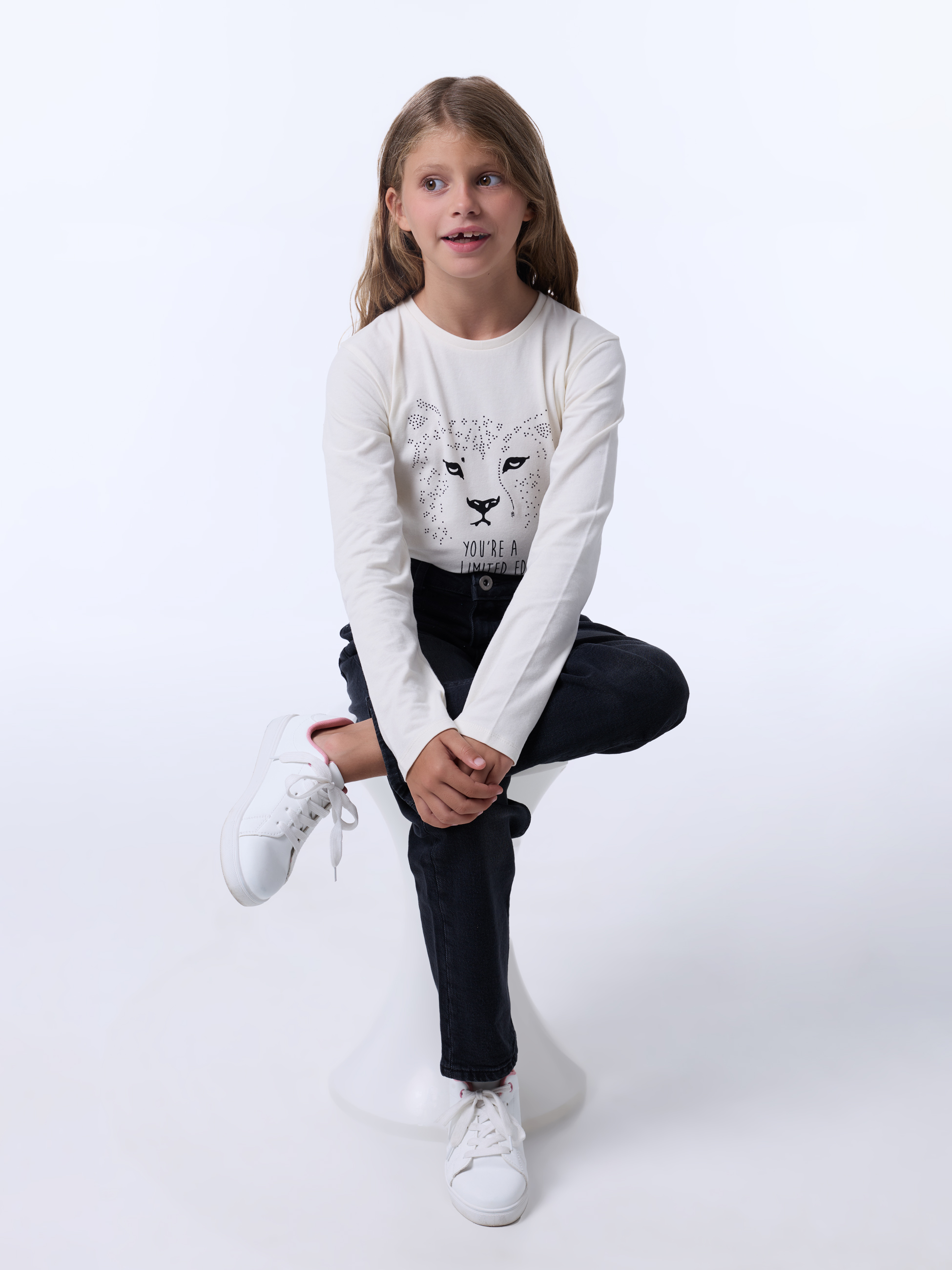 Calças com brilhantes