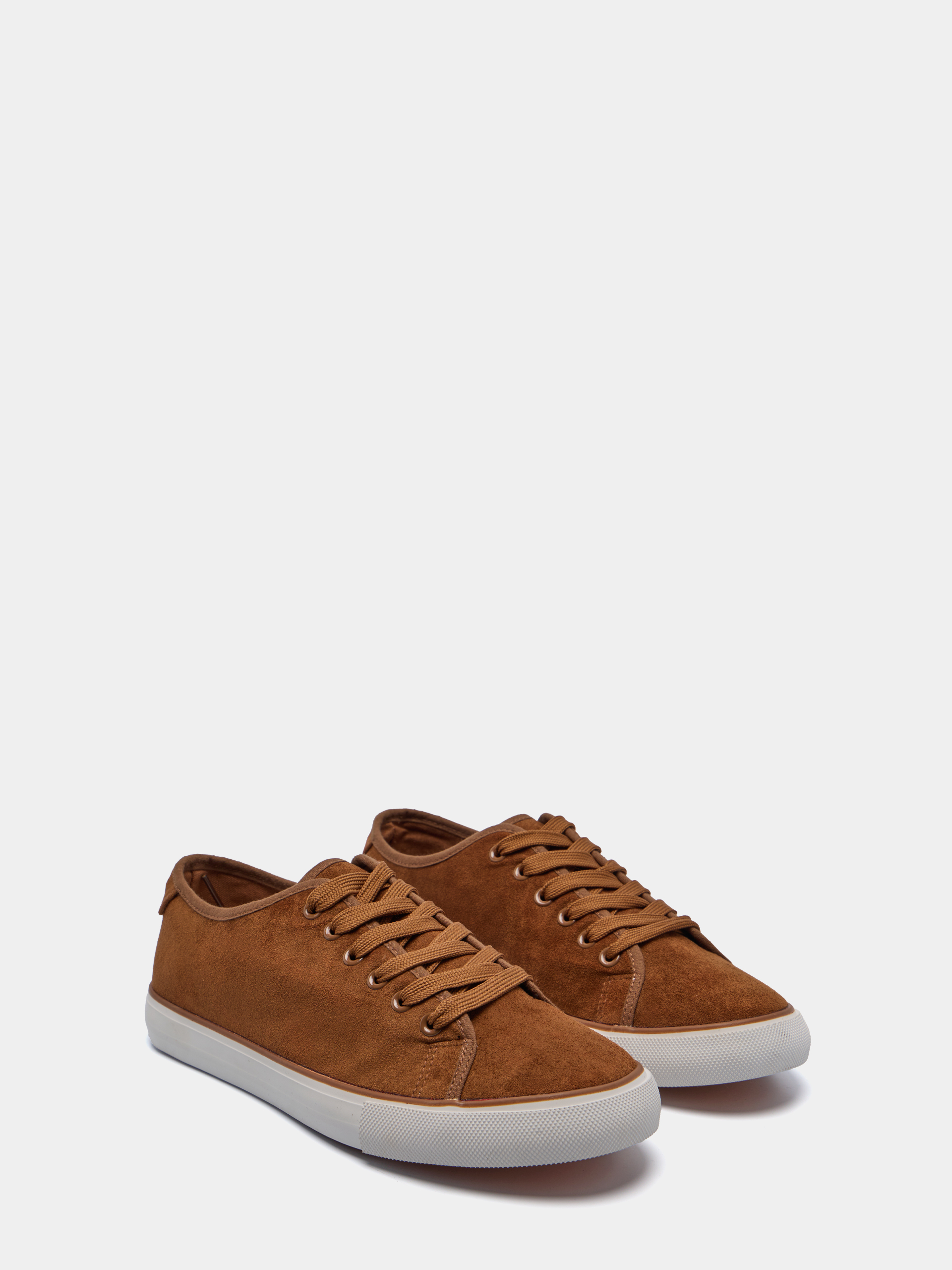 Sapatilhas em camurça