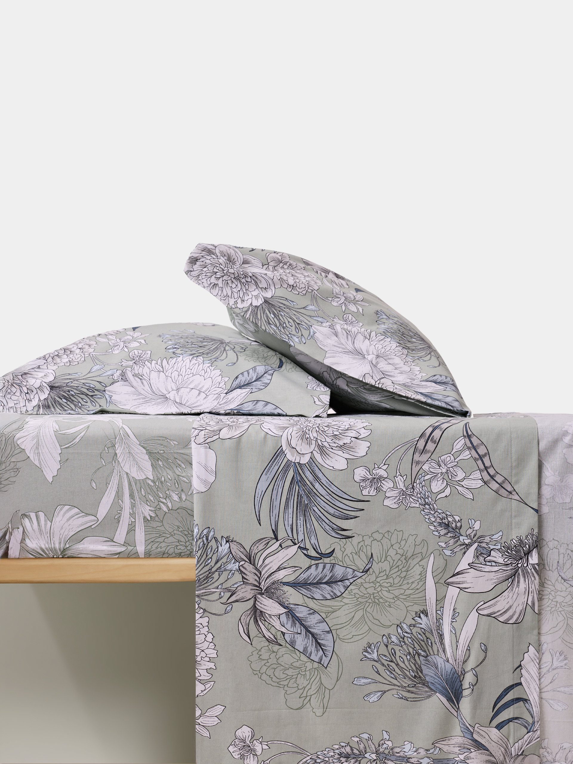 Jogo de lençóis com padrão floral