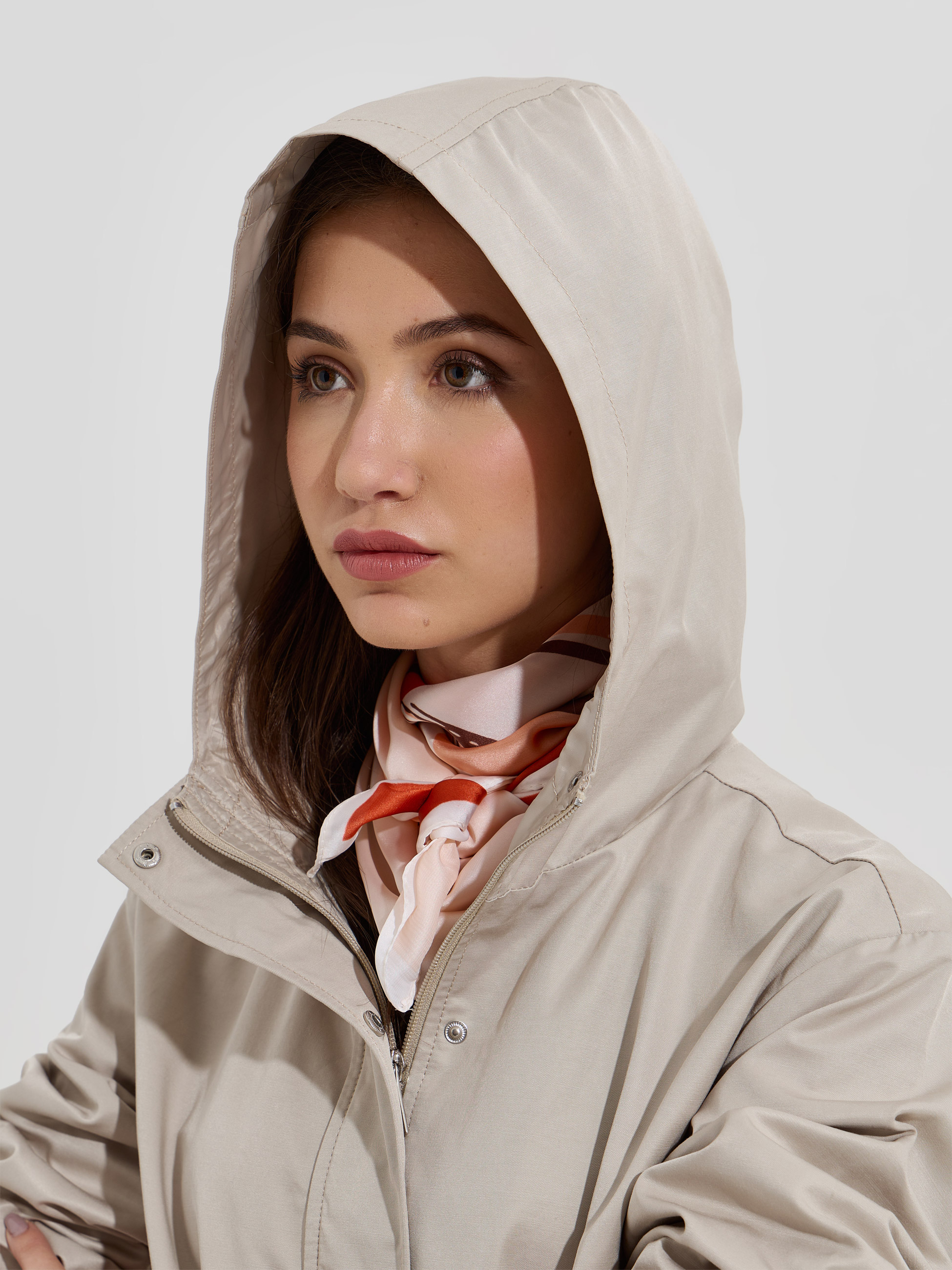 Parka com carapuço