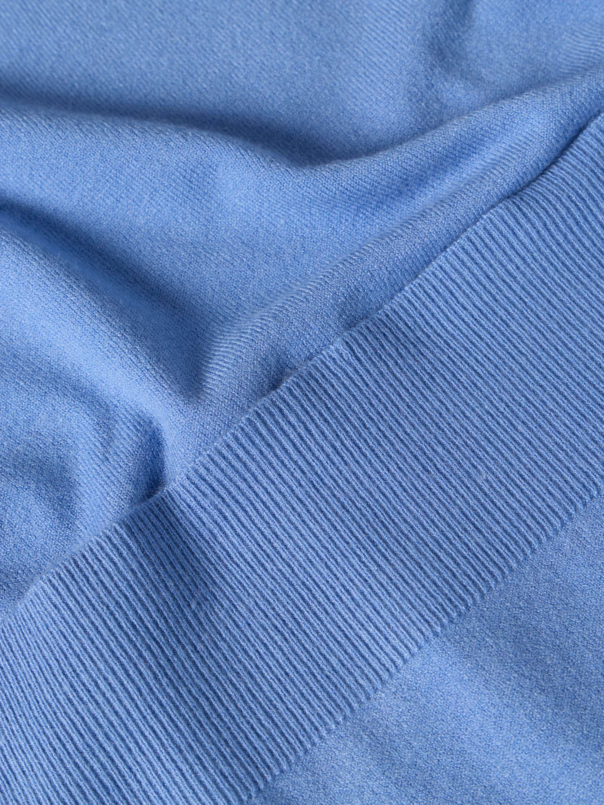 Camisola de malha com decote em V