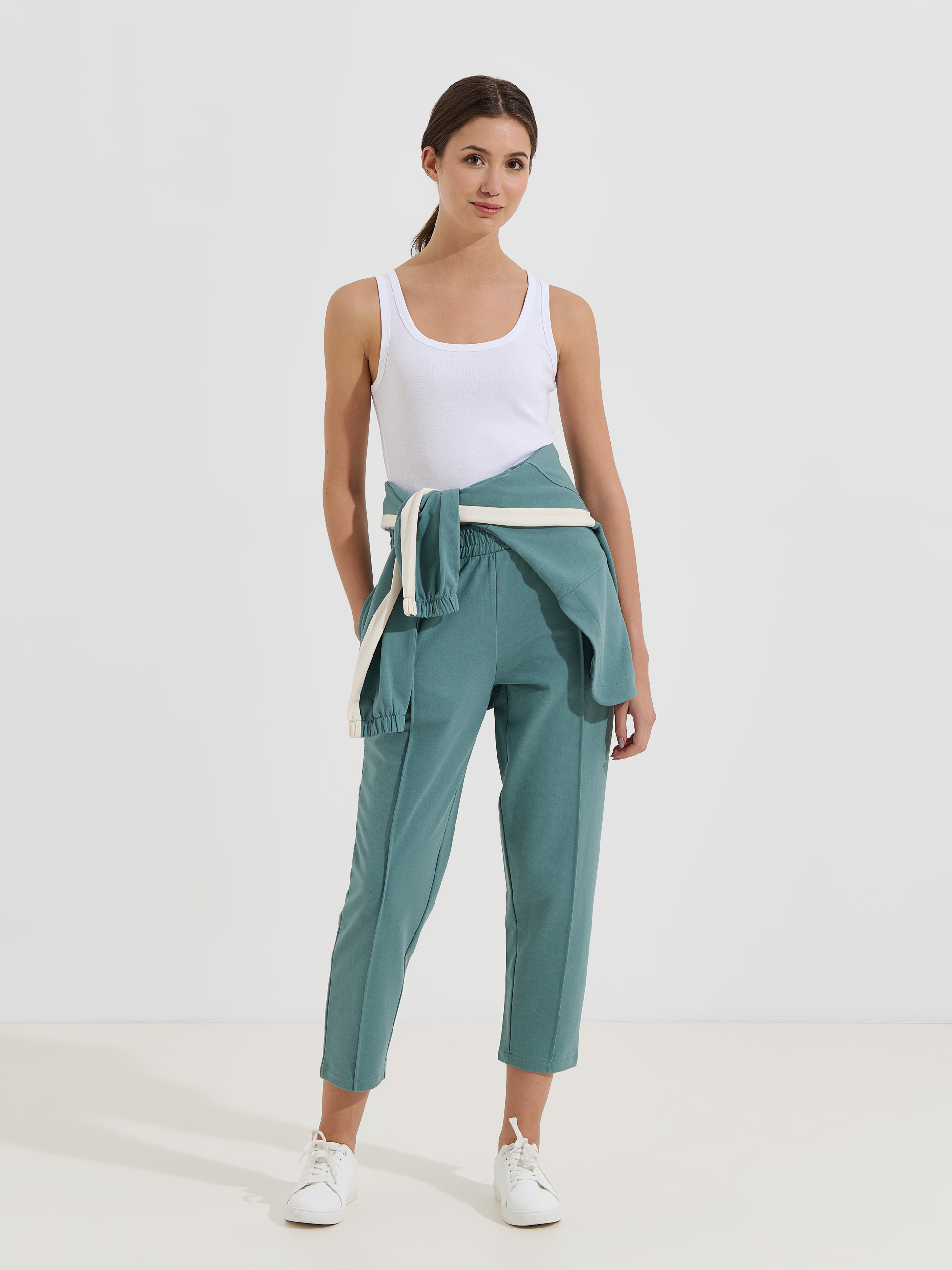 Calças em felpa com nervura