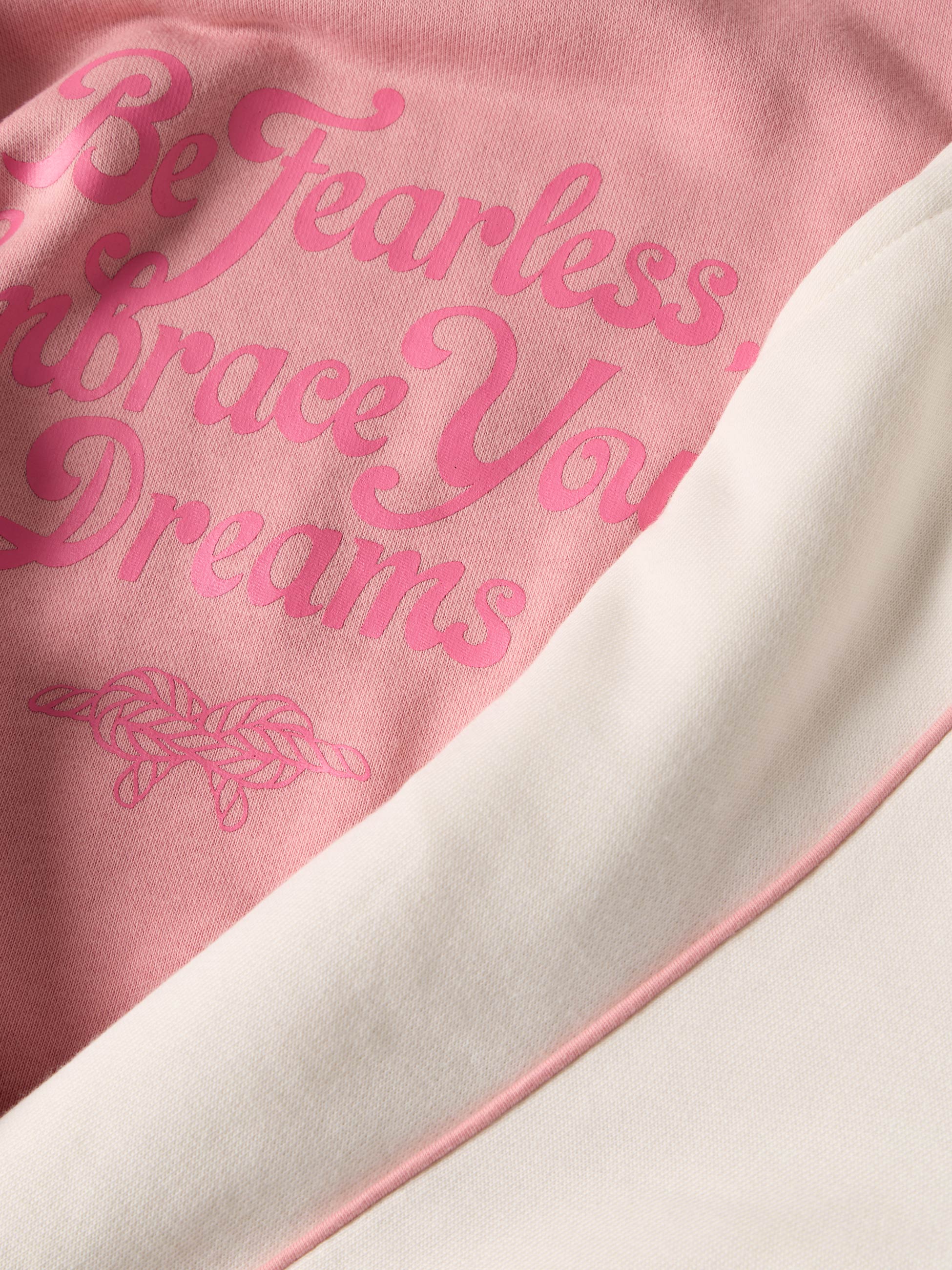 Conjunto de fato de treino estampado