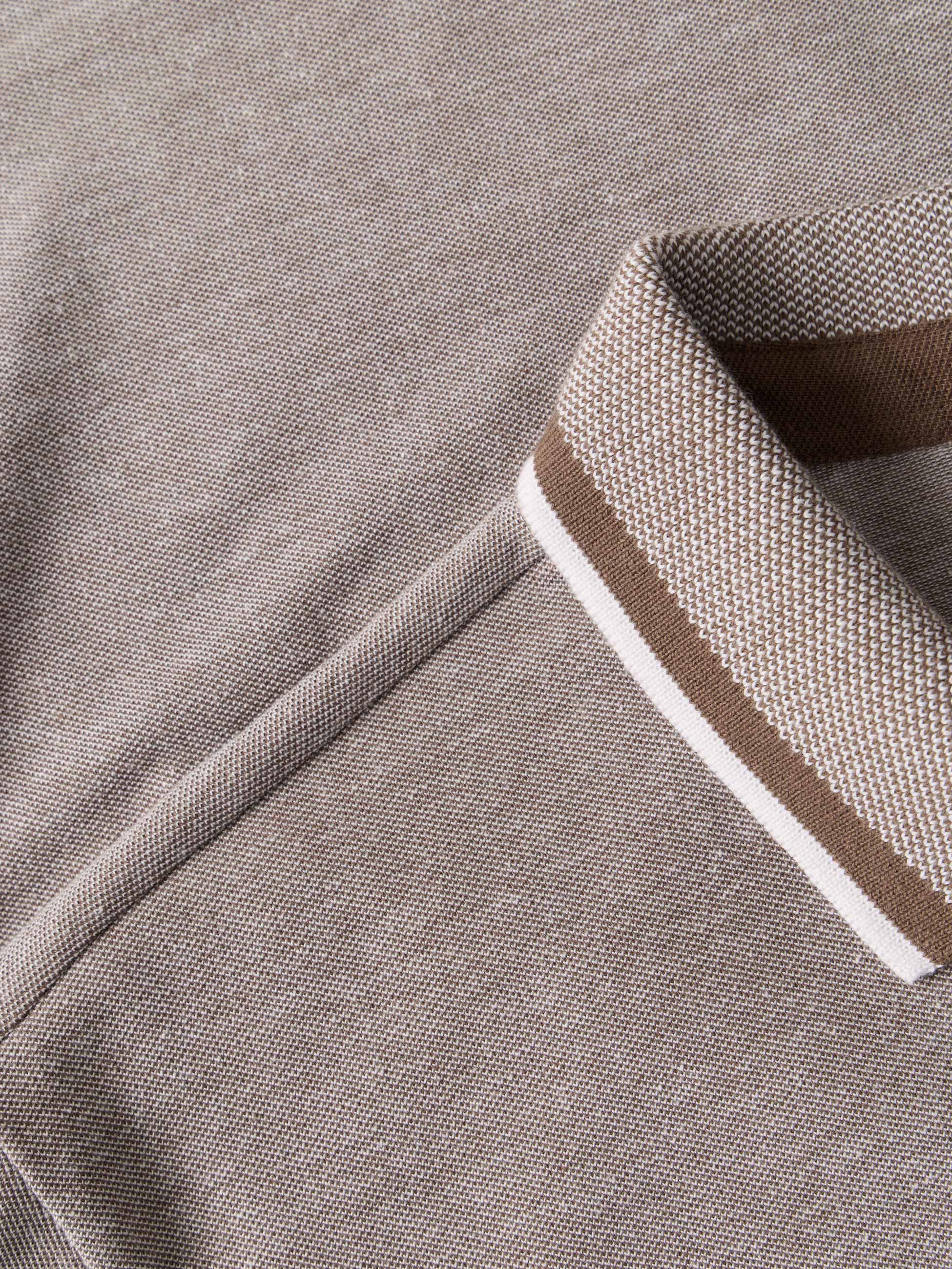 Polo em malha piquet