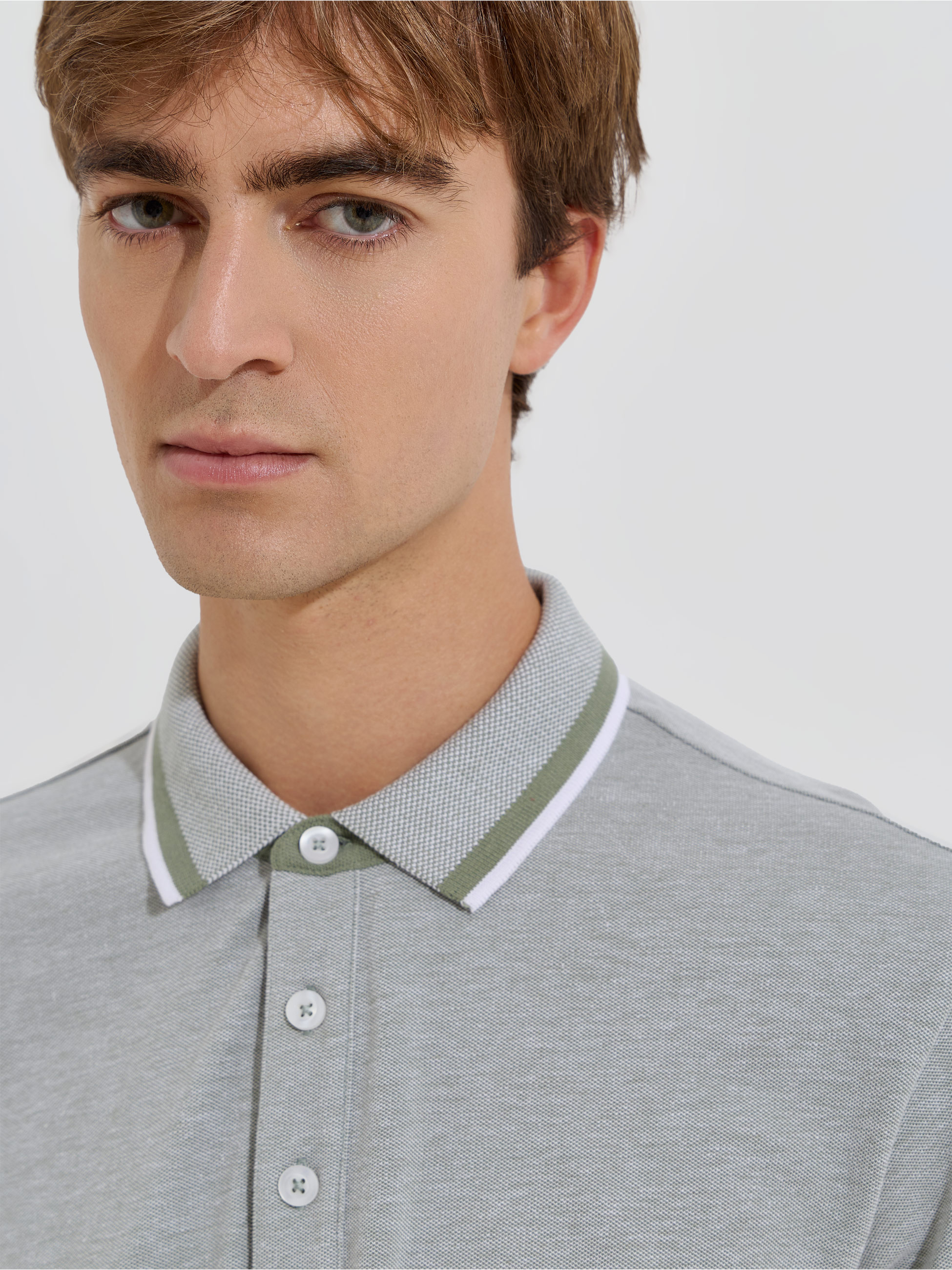 Polo em malha piquet