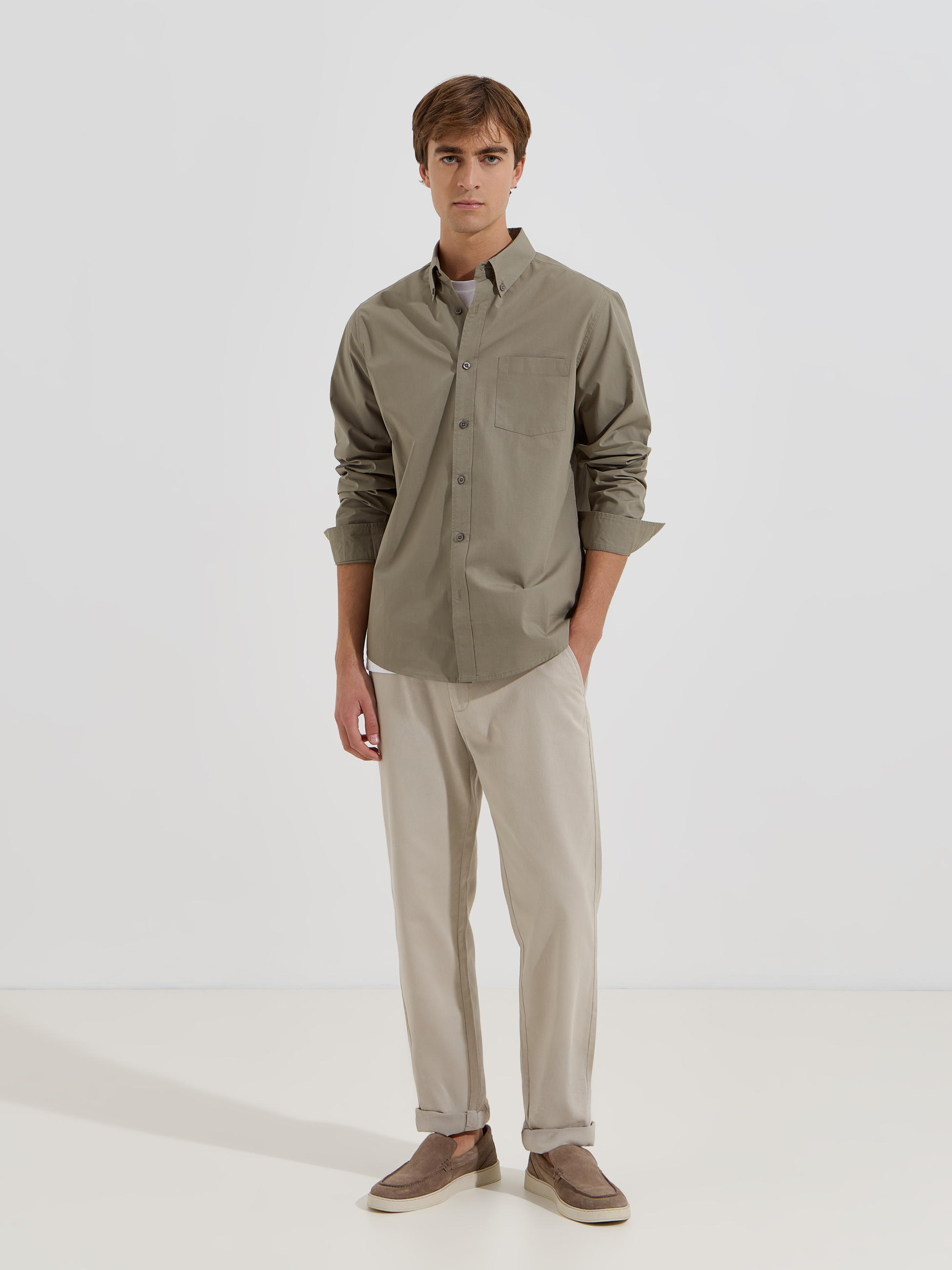 Camisa clássica com bolso