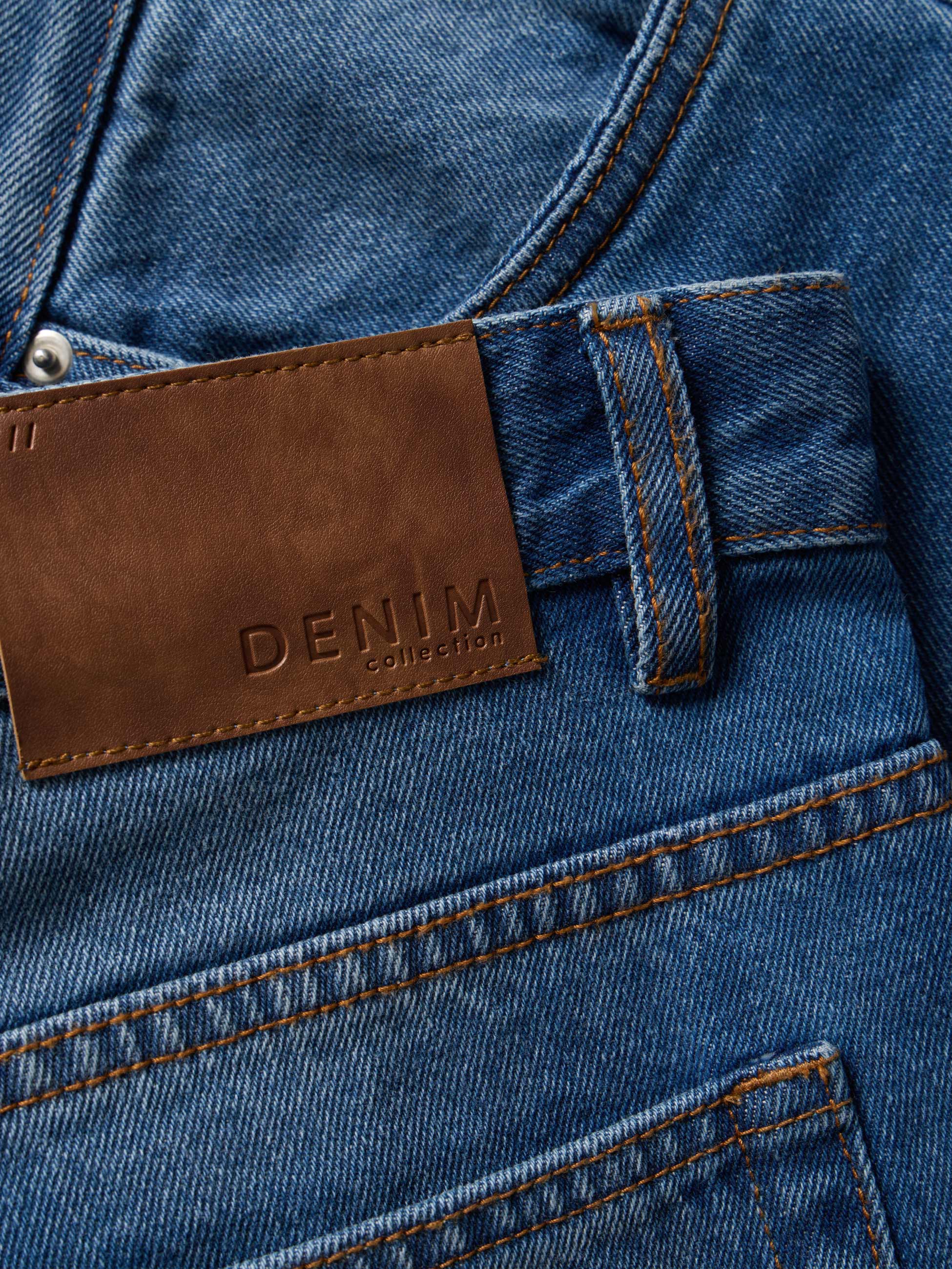 Relaxed jeans