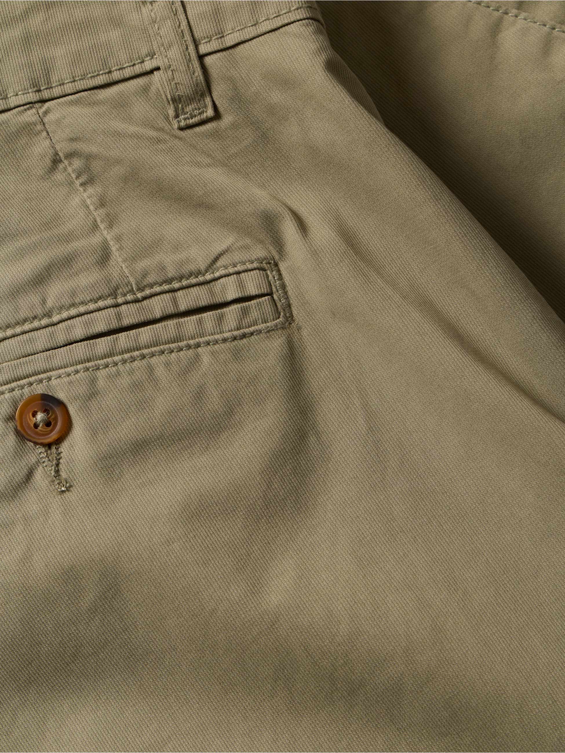 Calções chino com textura