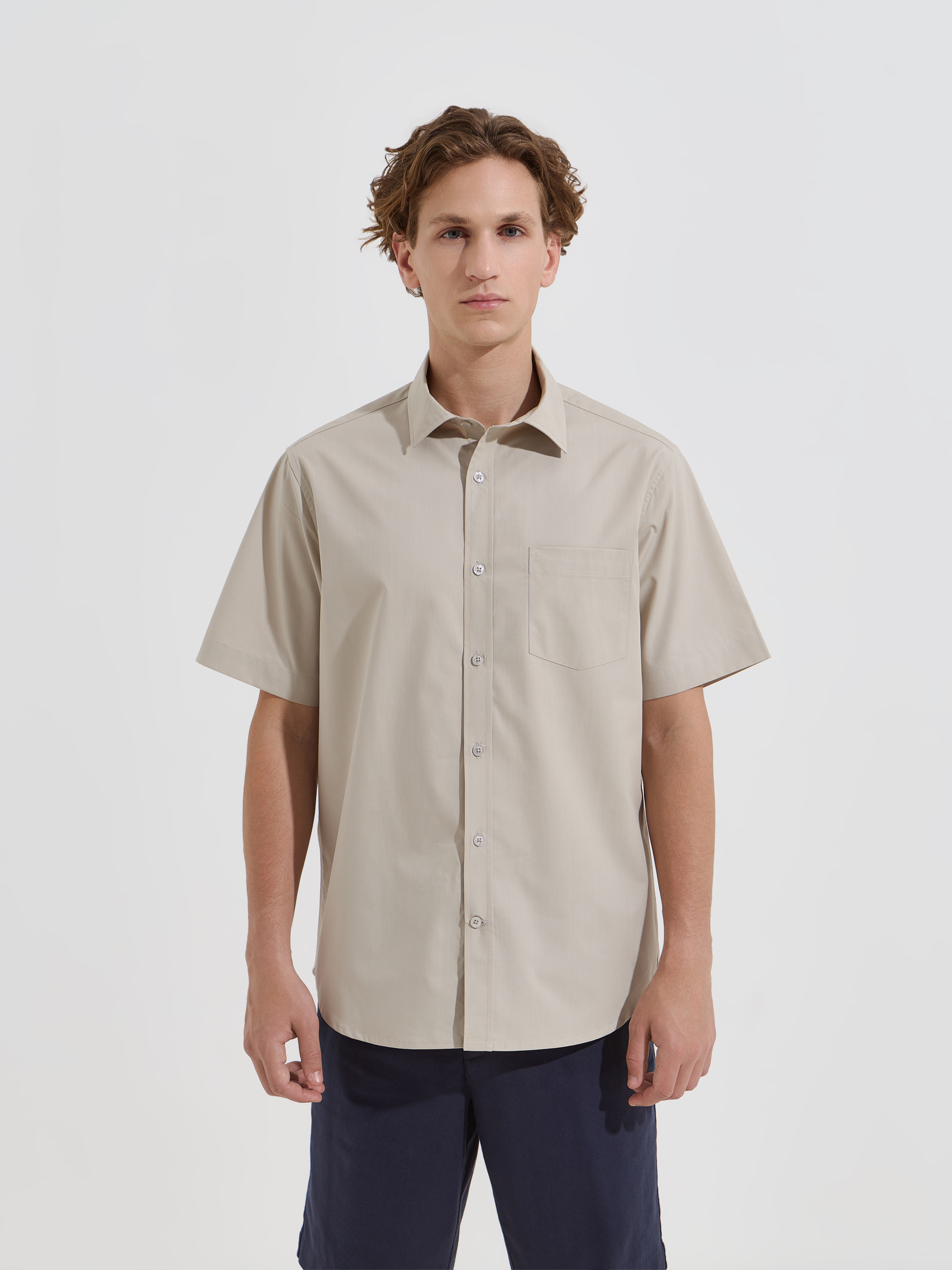 Camisa de manga curta com bolso