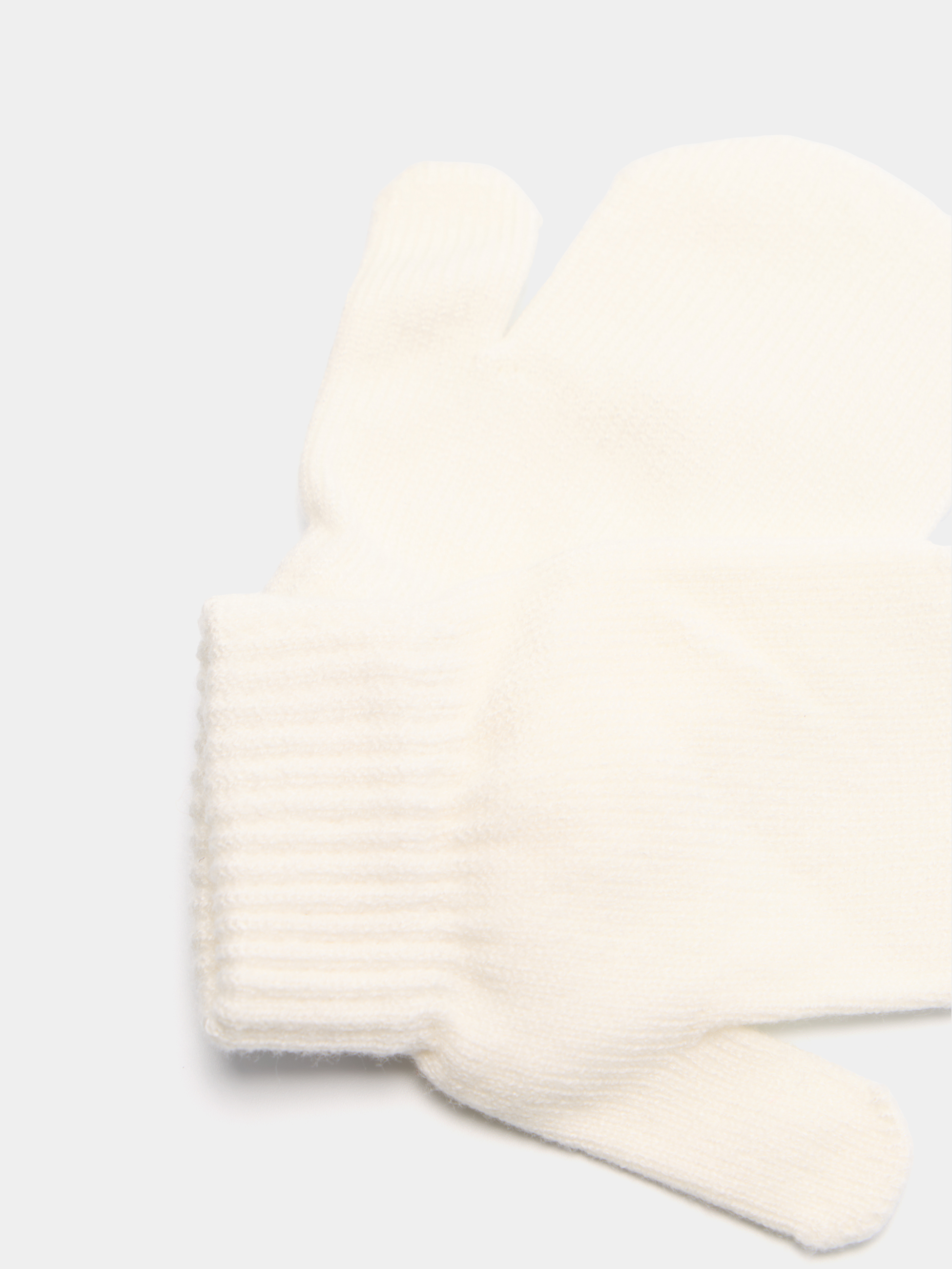 Conjunto de gorro e luvas