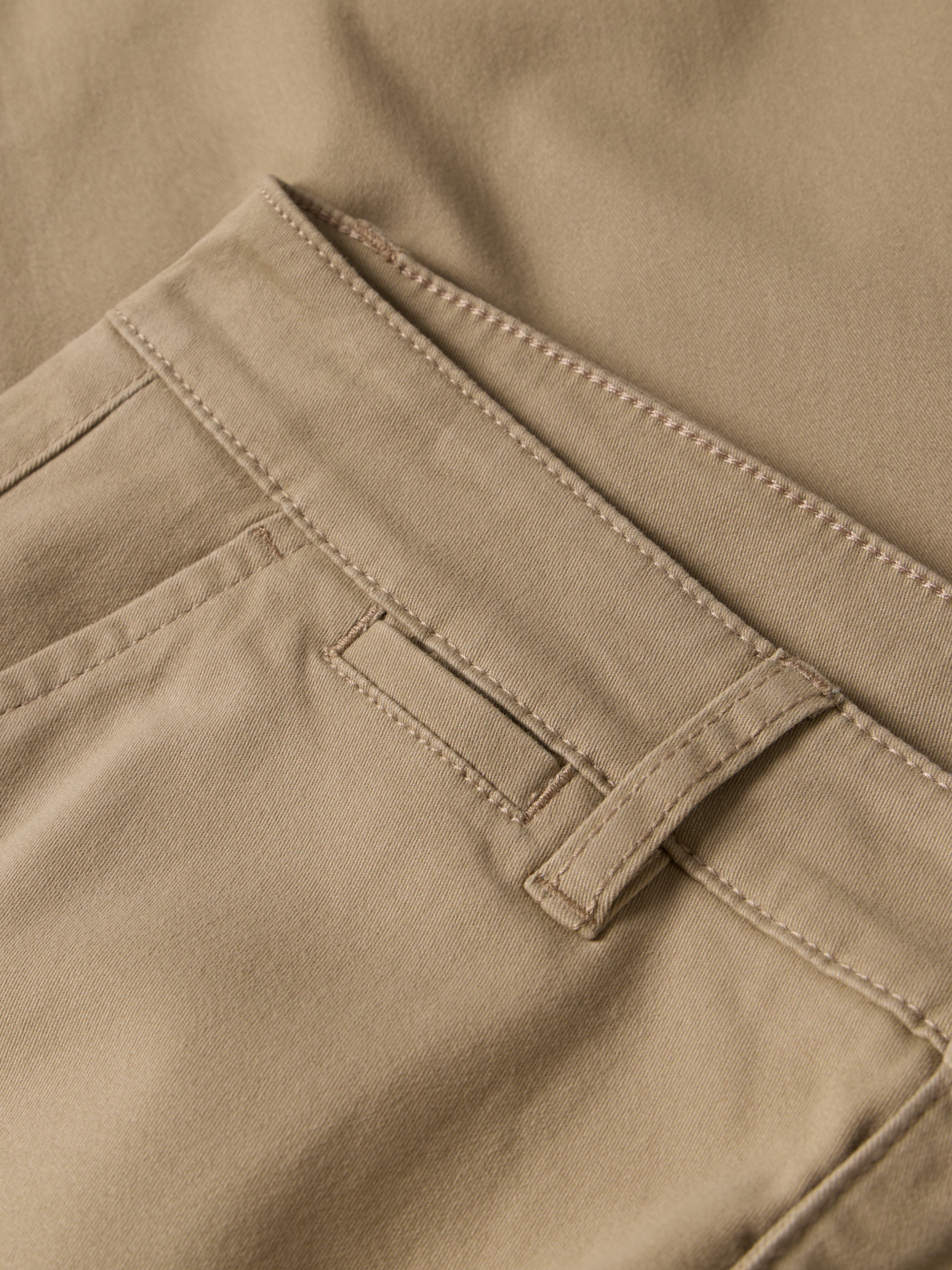 Calças chino slim fit