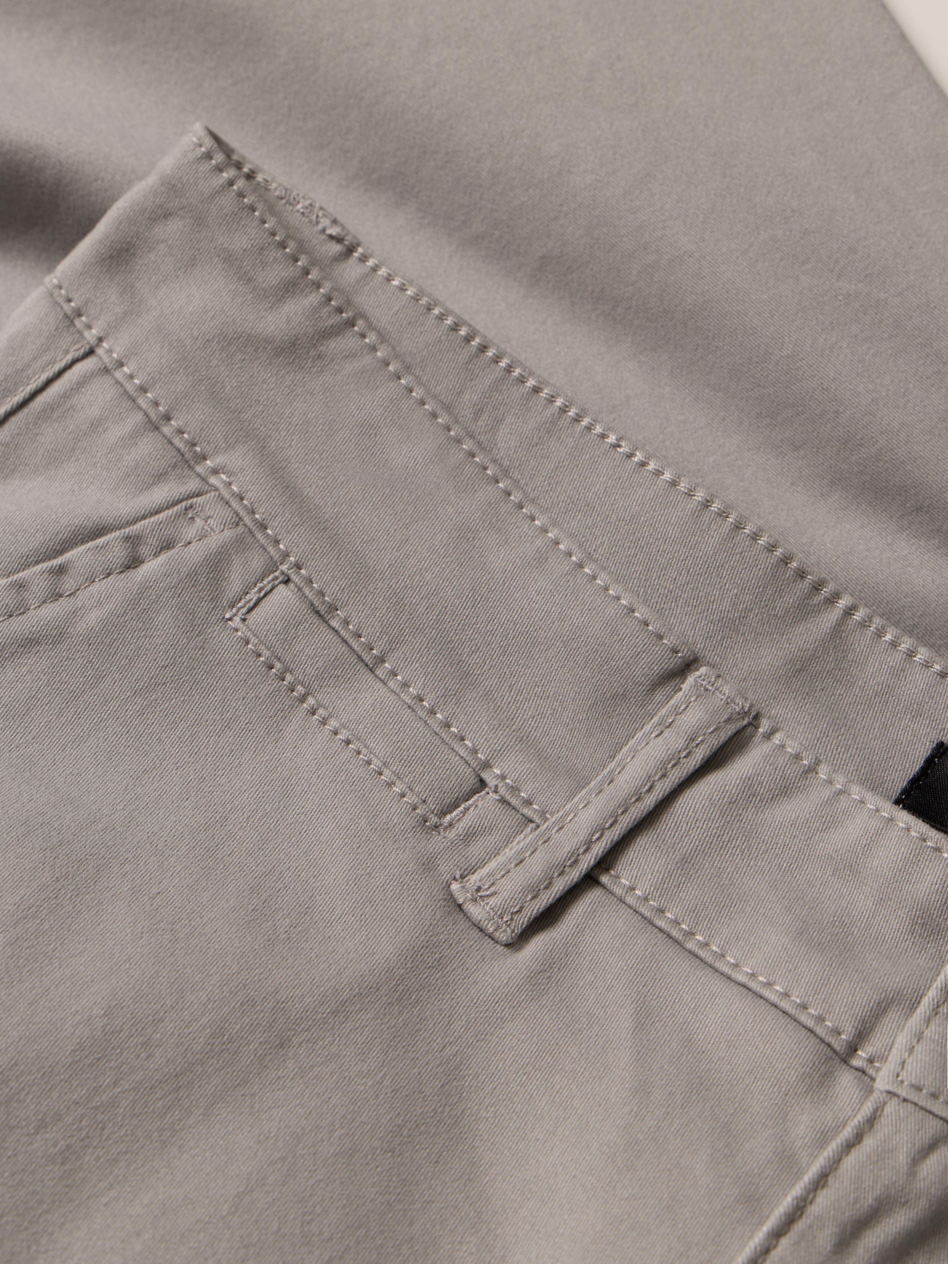 Calças chino slim fit