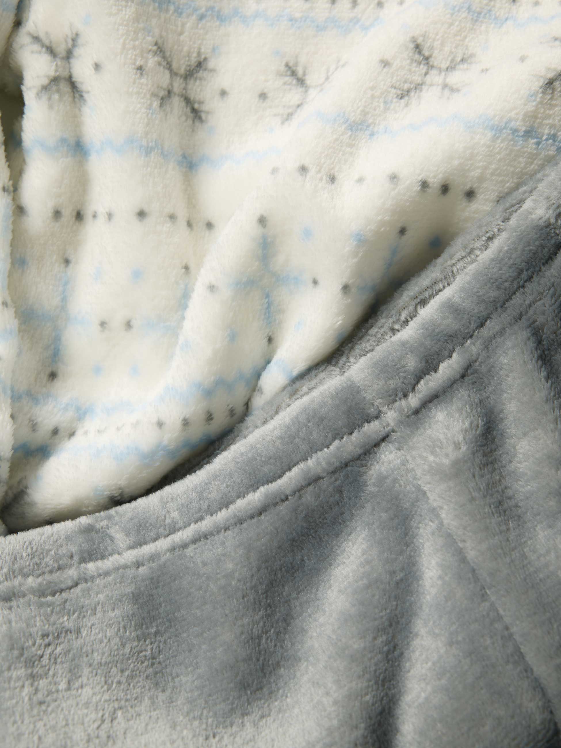 Pijama polar estampado