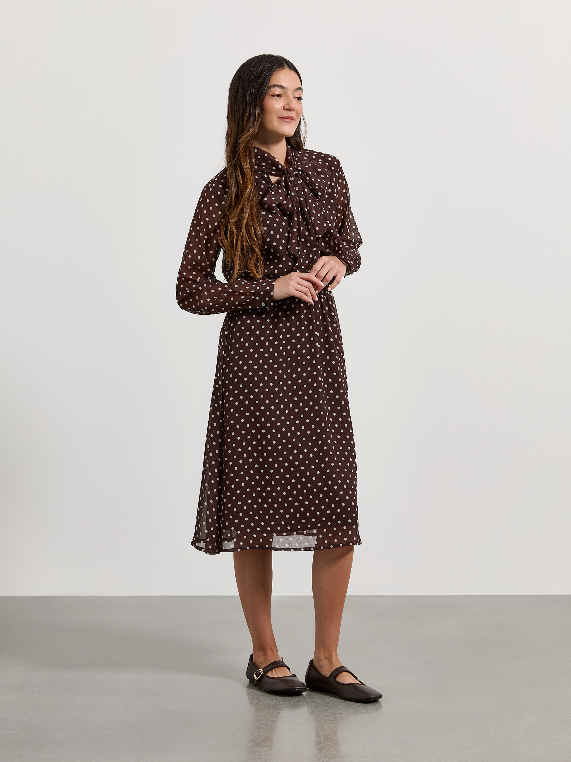 Polka dot dress with bow