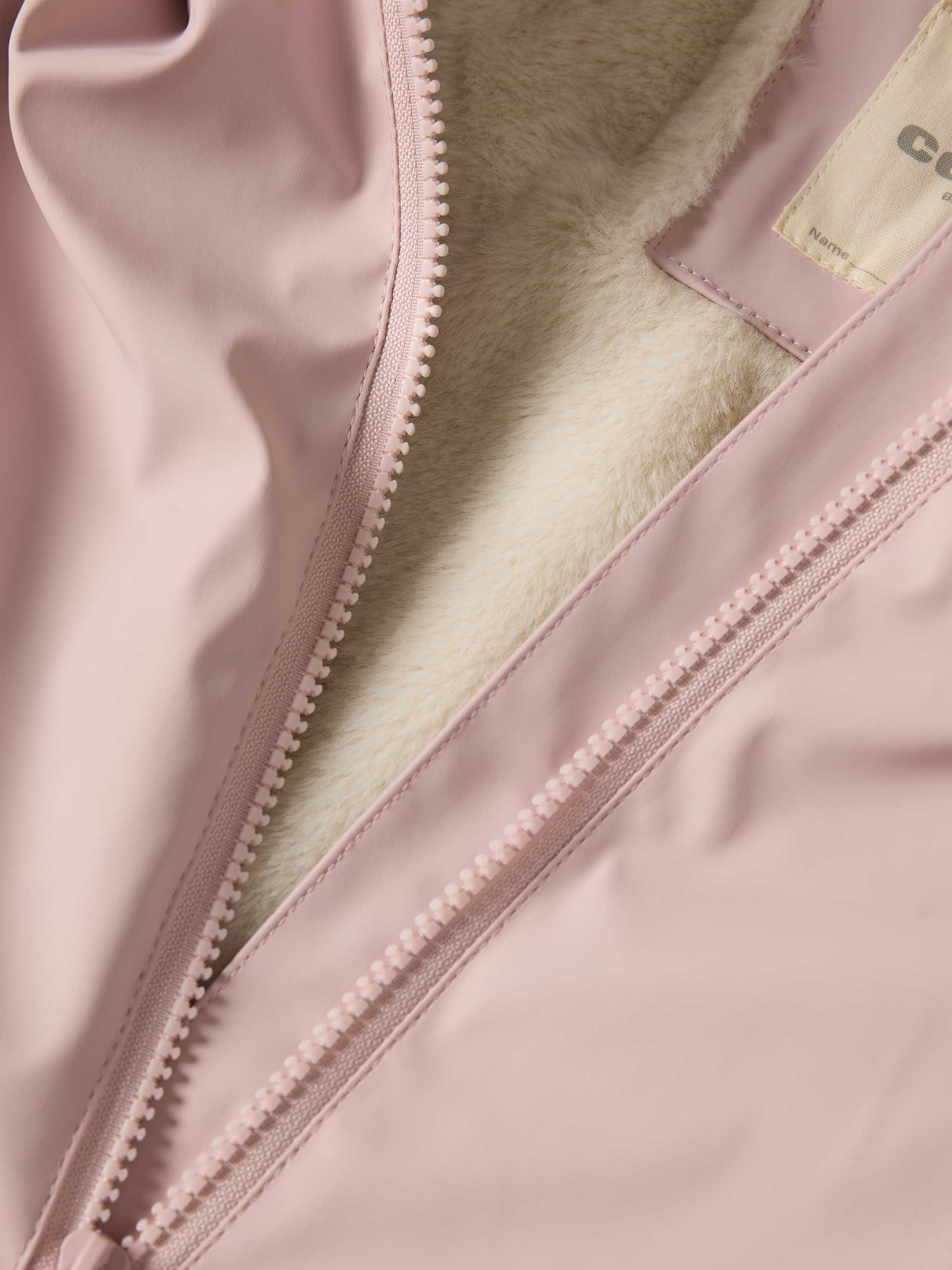 Parka com carapuço e pelo