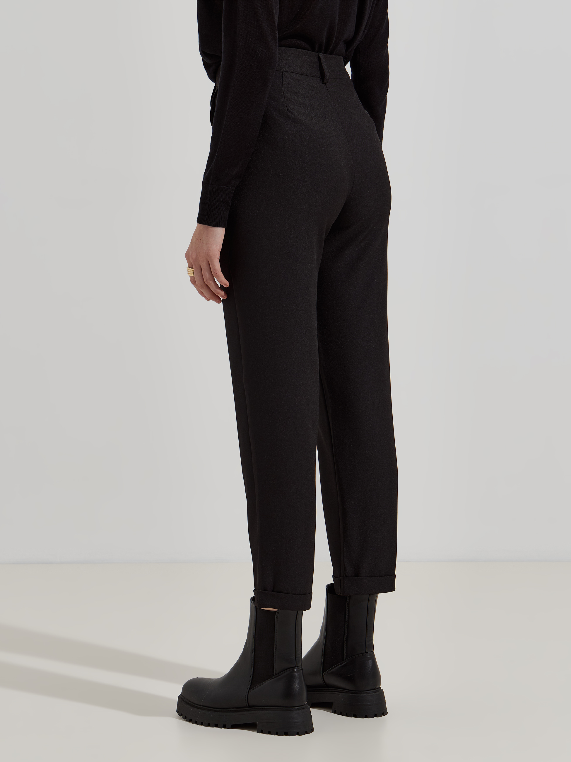 Calças de tecido com 2 botões