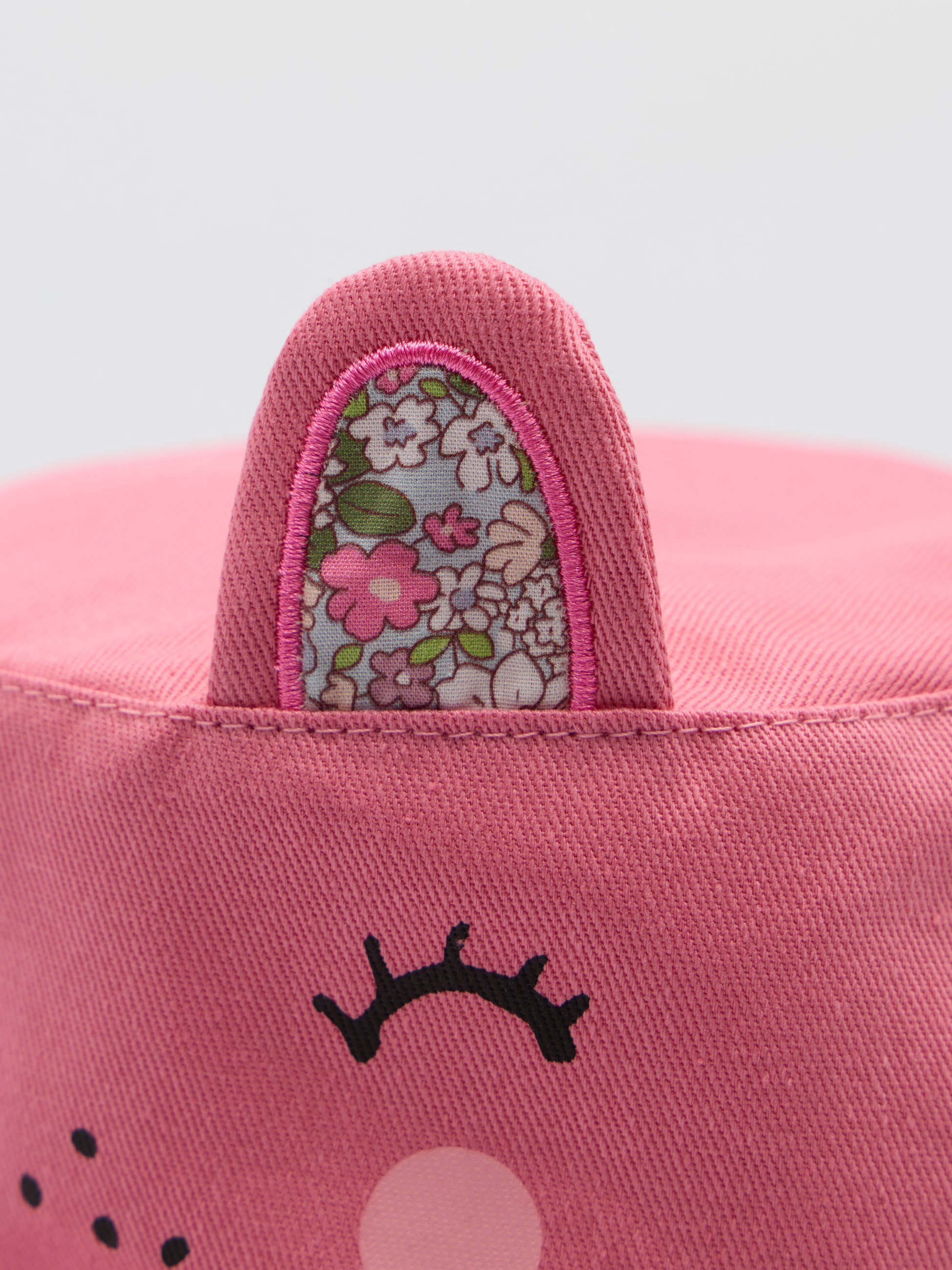 Chapéu bucket com orelhas