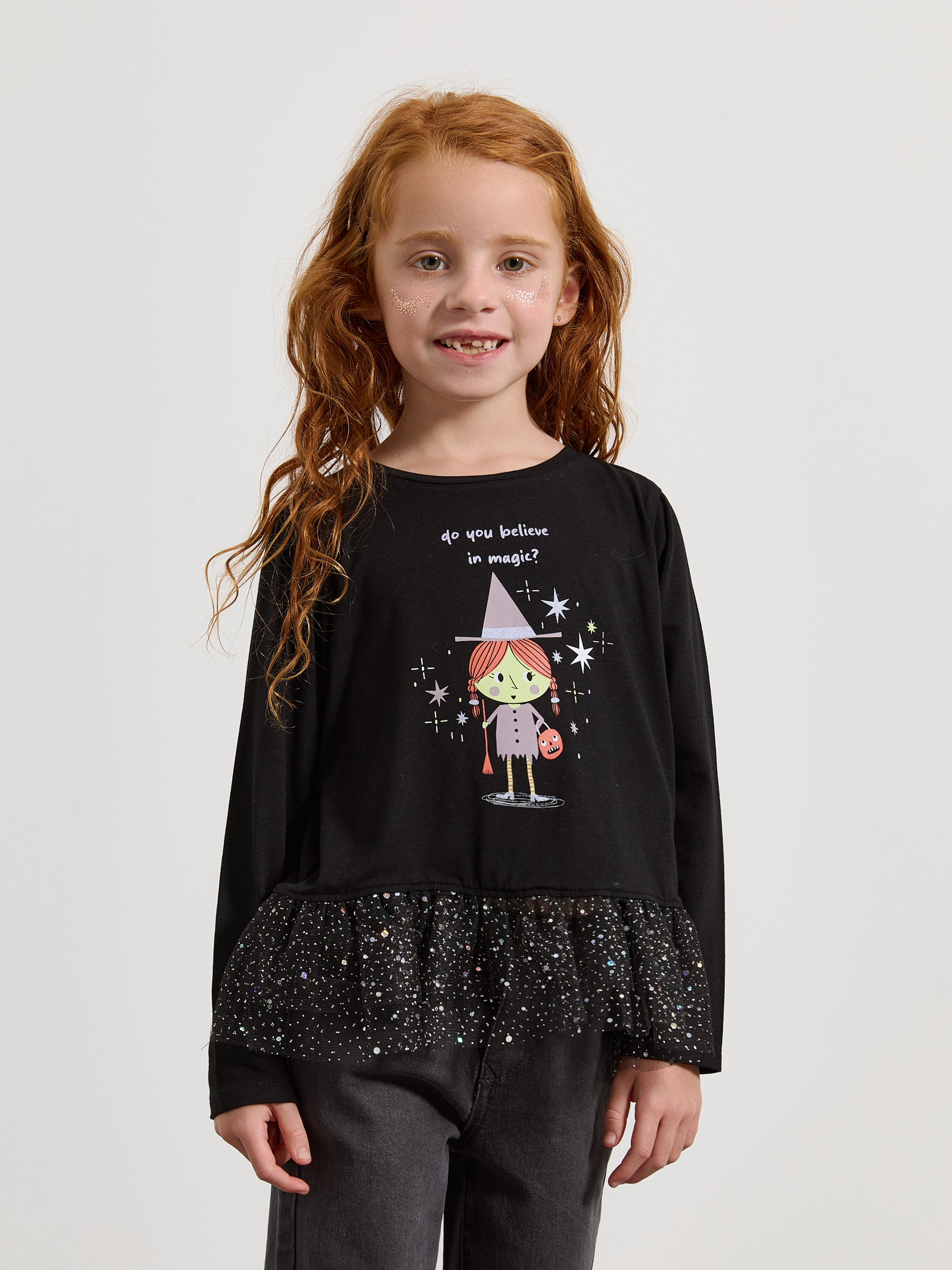 Camisola com tule Brilha No Escuro