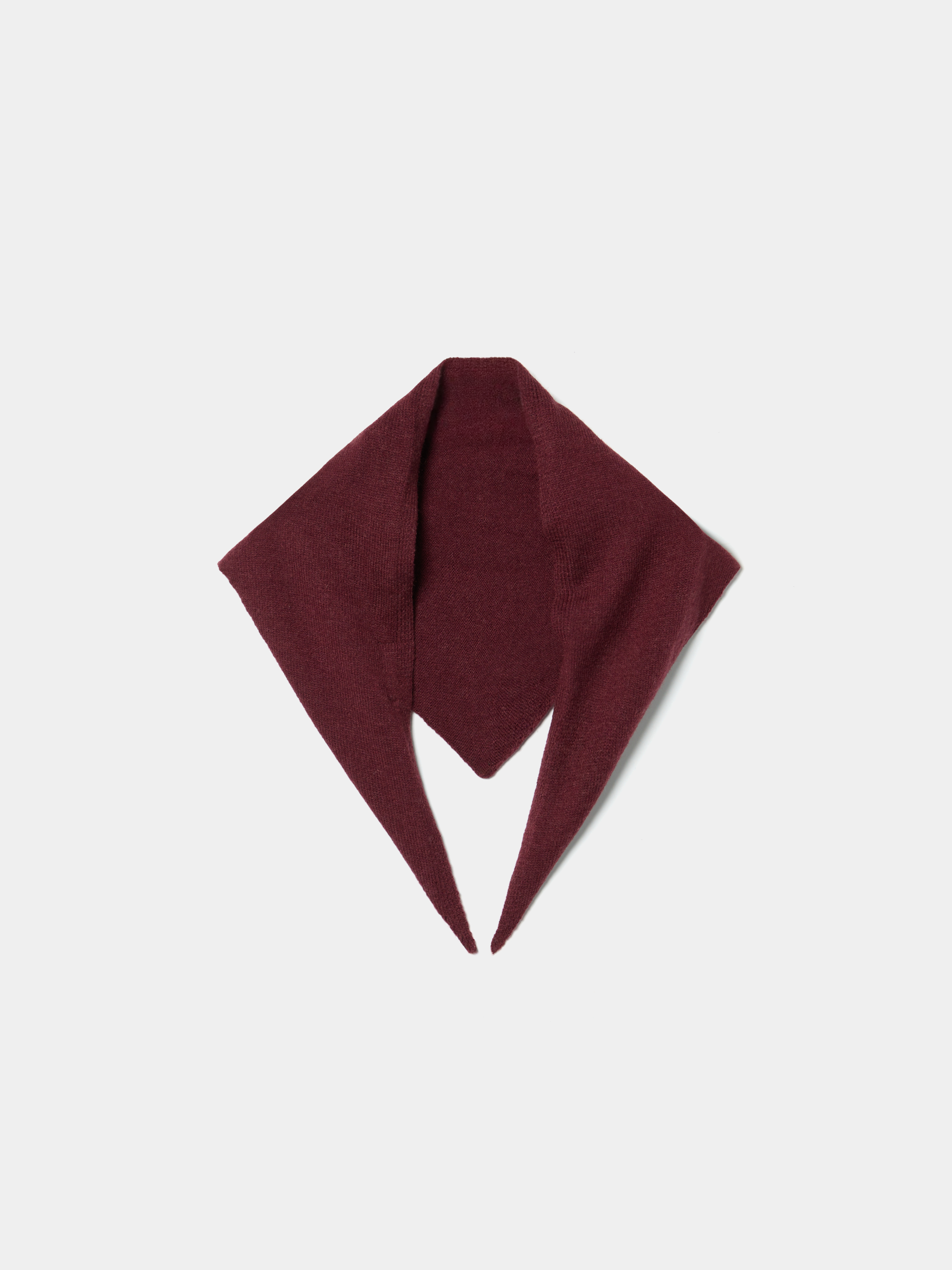 Lenço de malha triangular