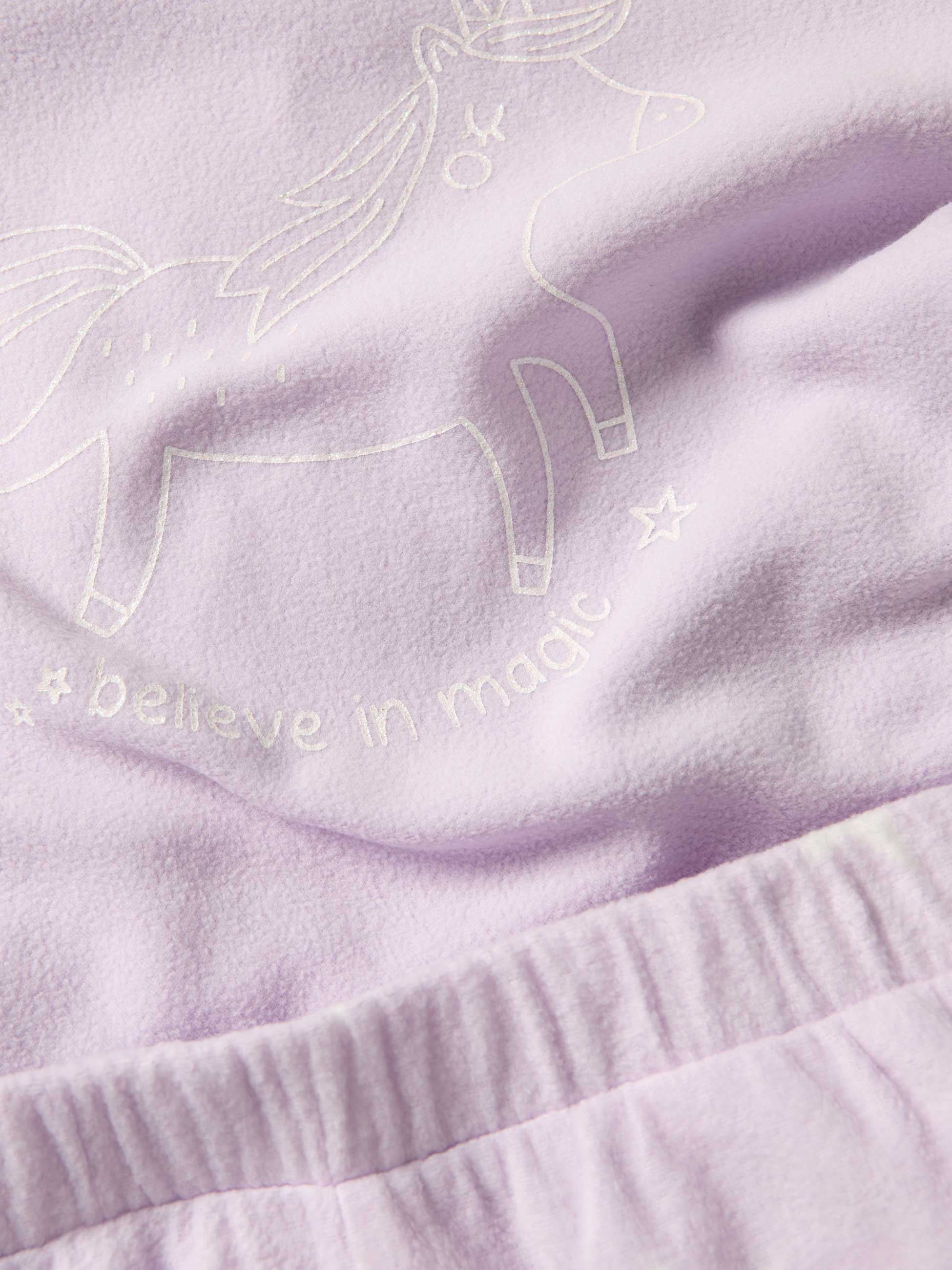 Pijama polar estampado
