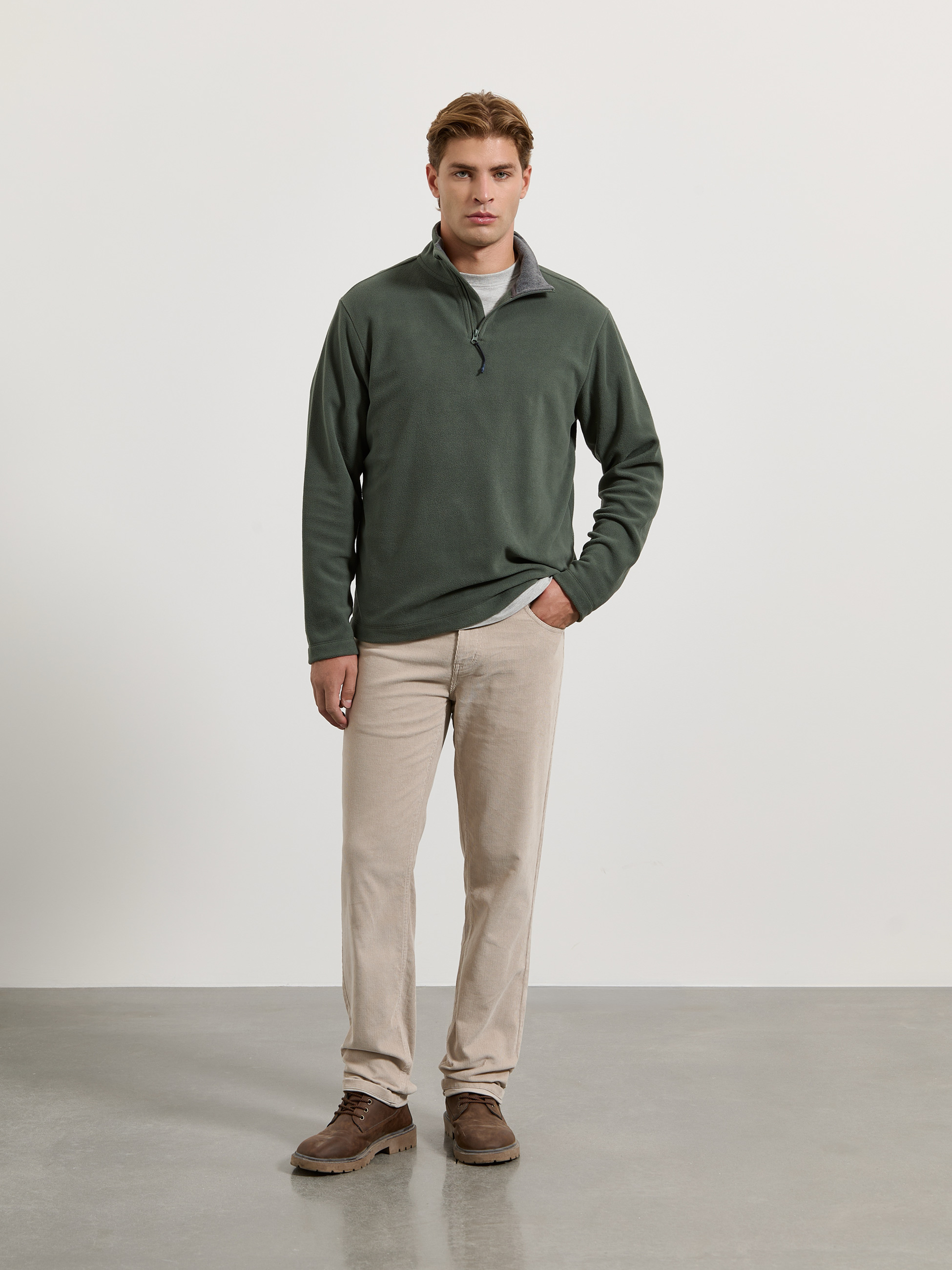 Camisola polar com fecho