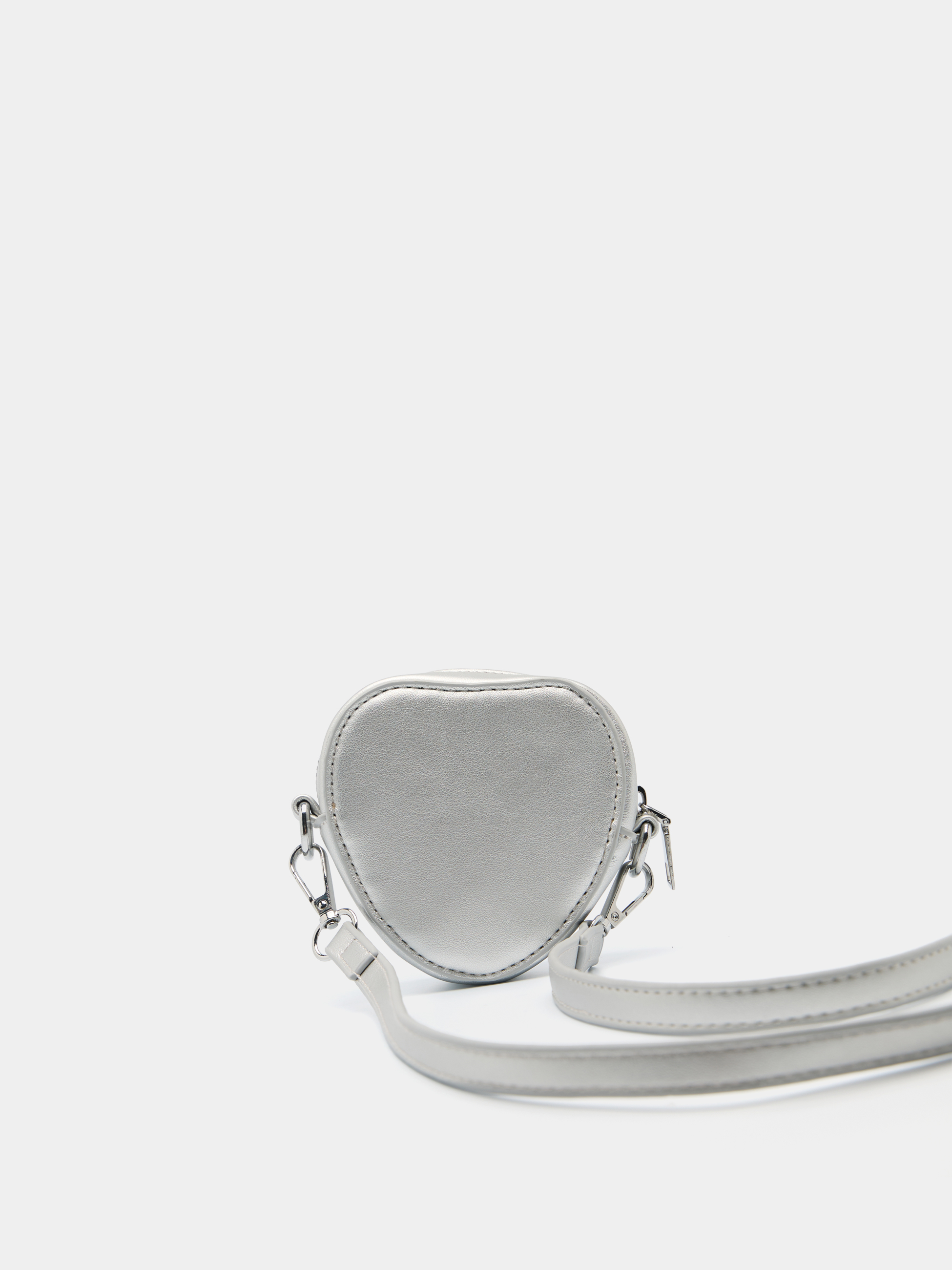 Mini heart-shaped suitcase