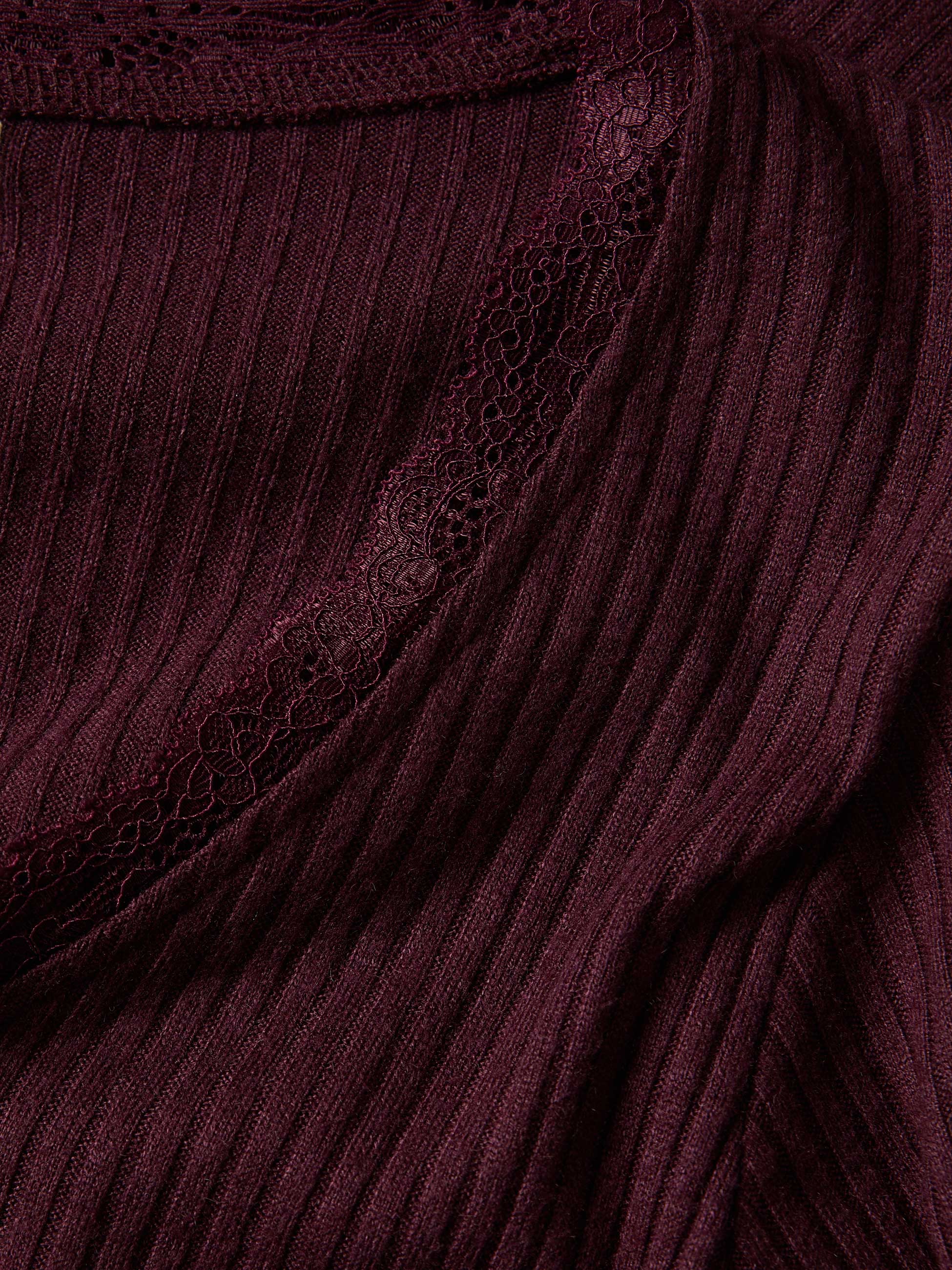 Camisola com renda