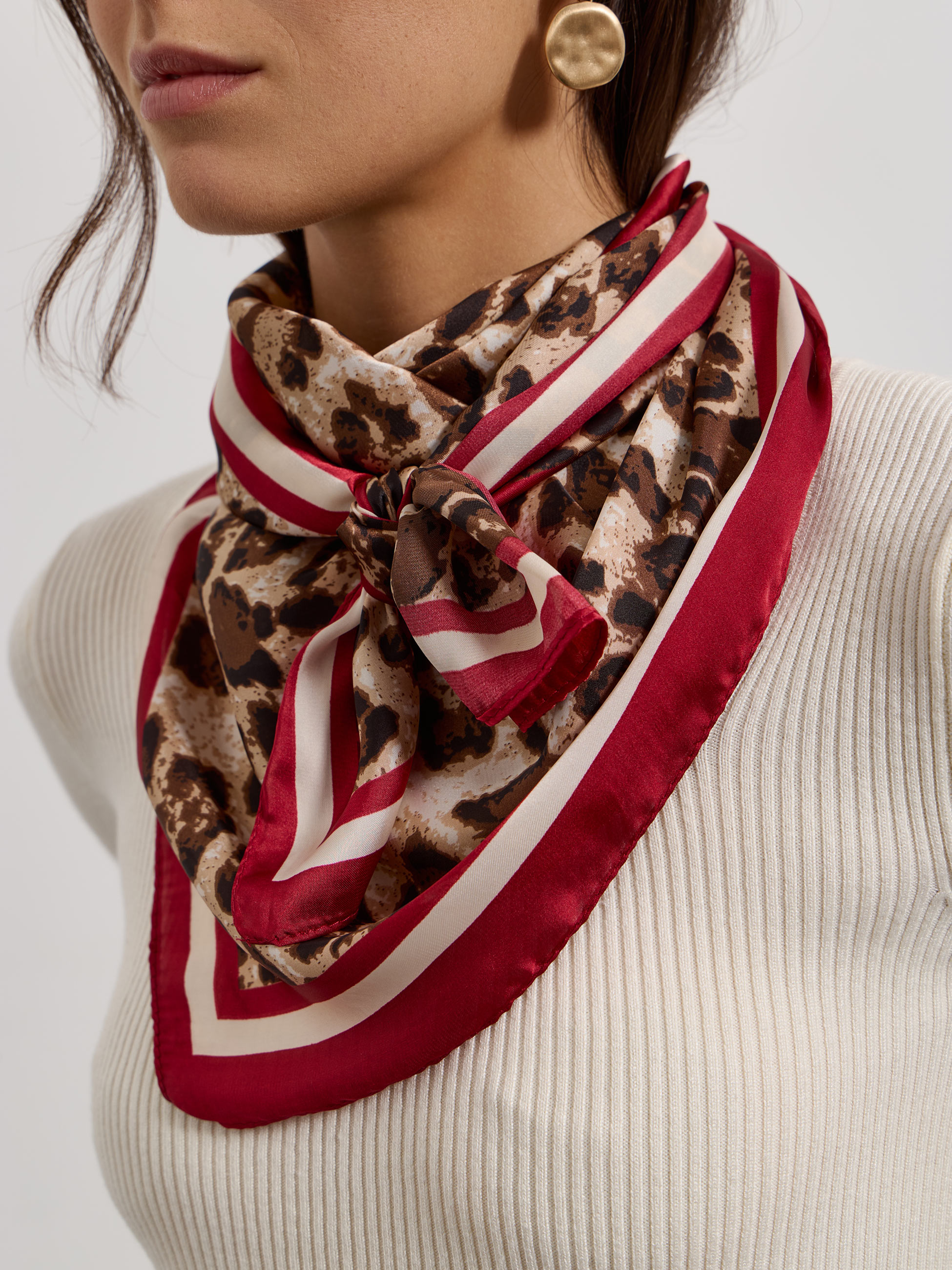 Lenço animal print