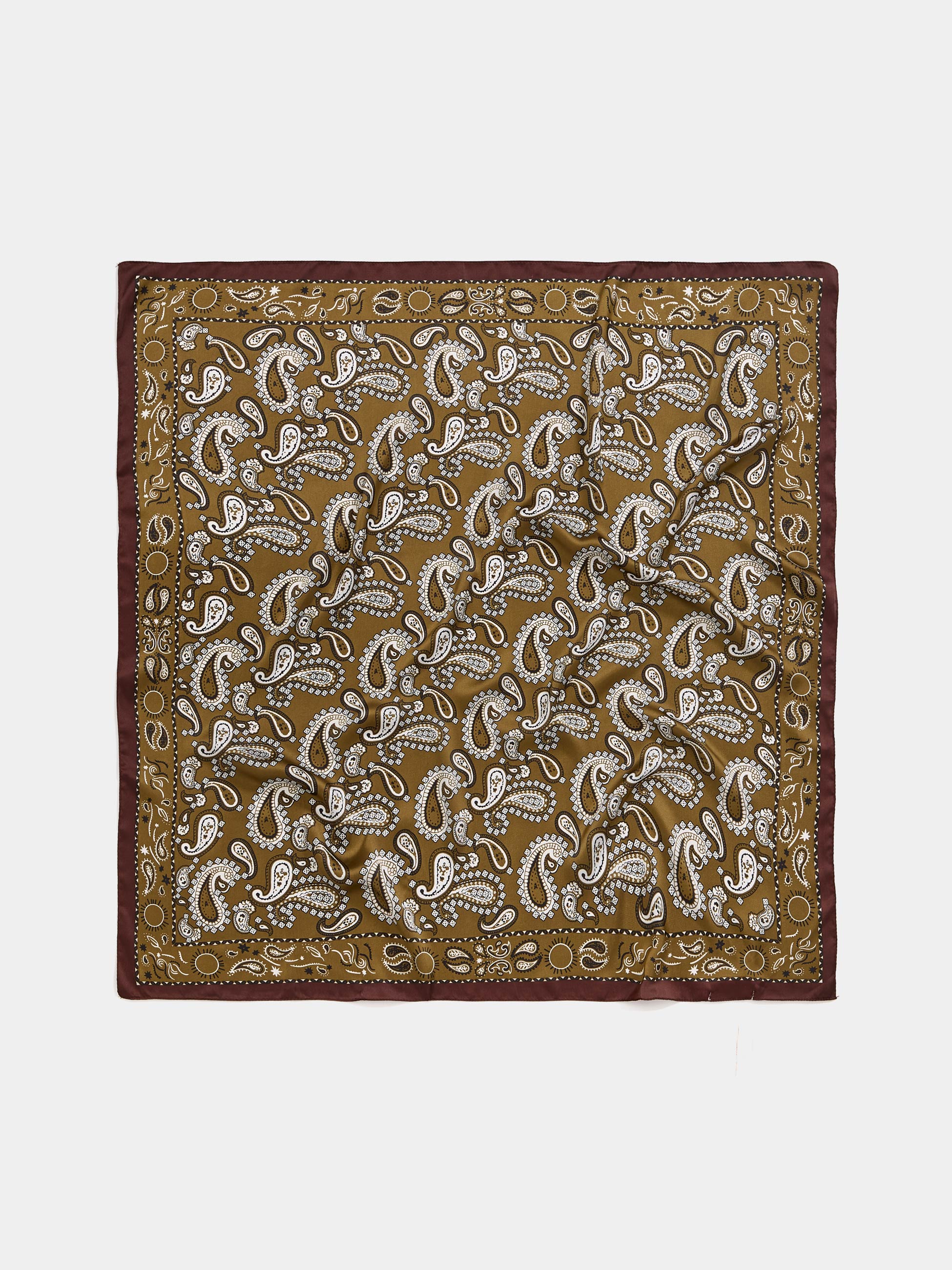 Lenço com padrão paisley