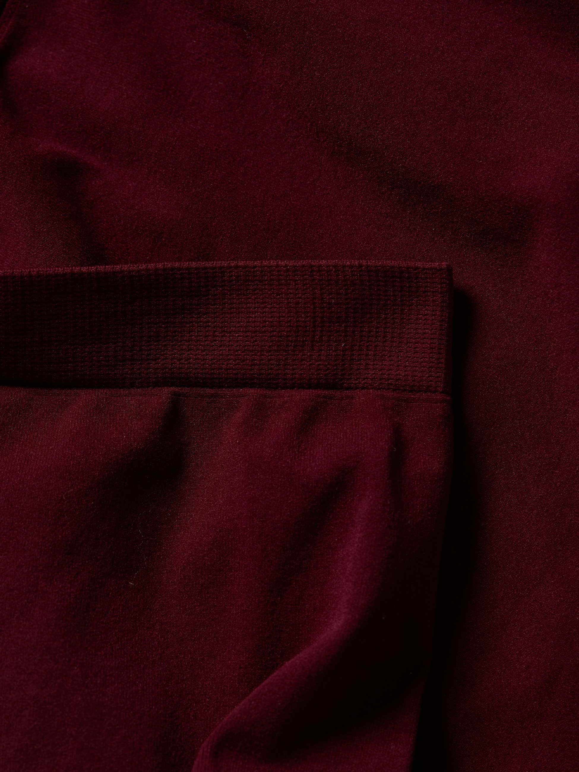 Cuecas de cintura subida sem costuras