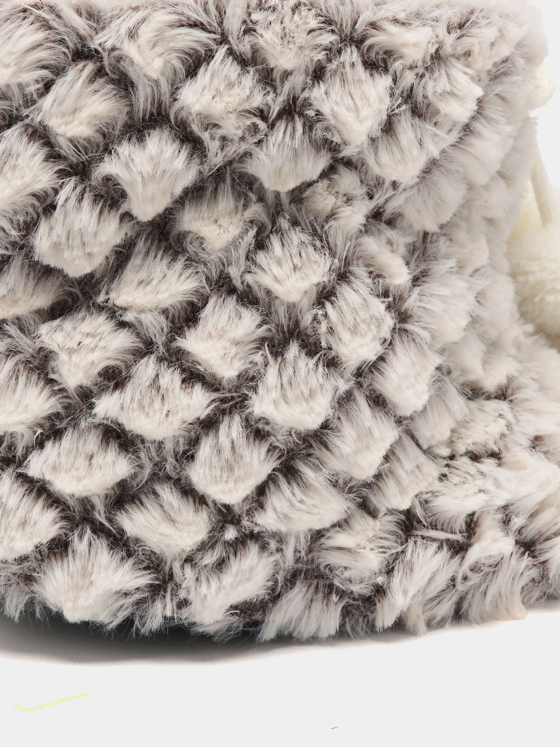 Pantufas com pompons