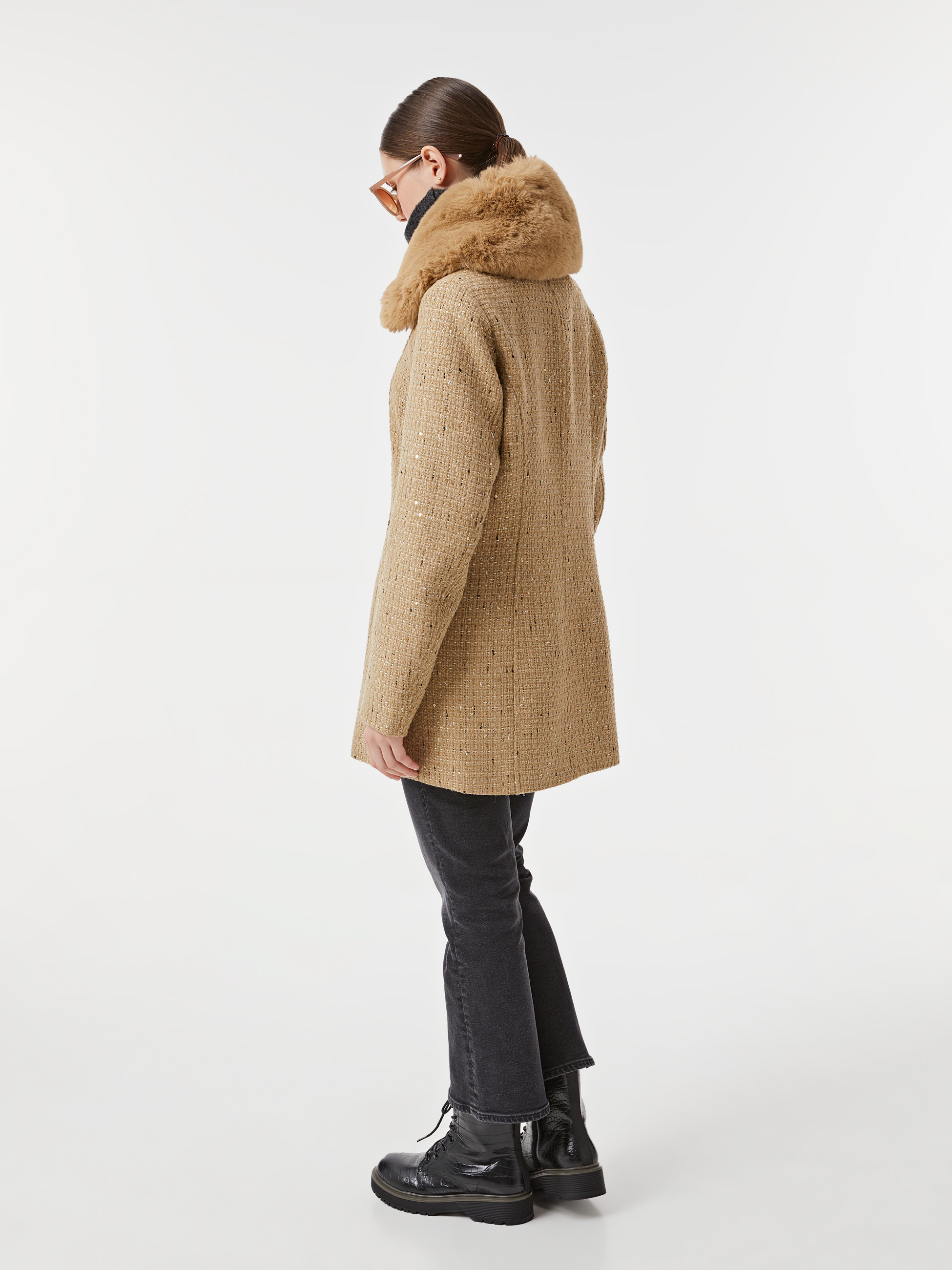 Sobretudo com botões