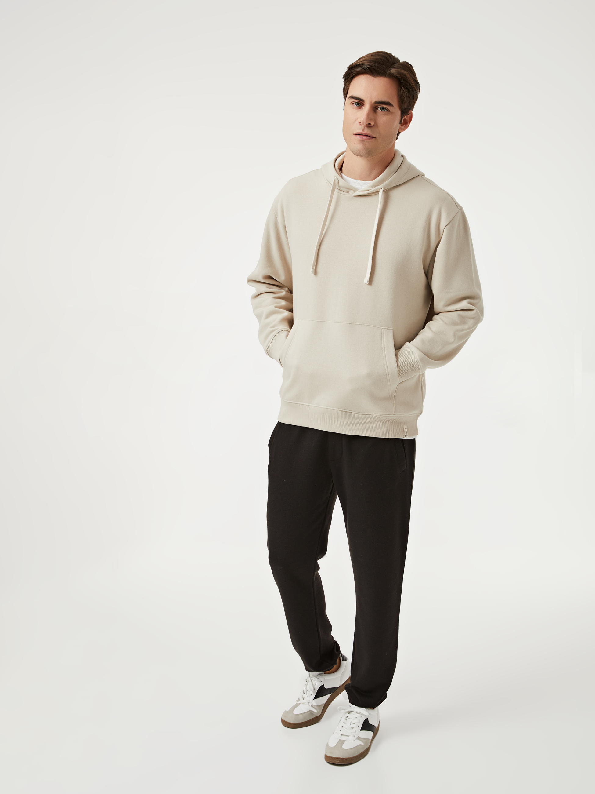 Sweatshirt com capuz