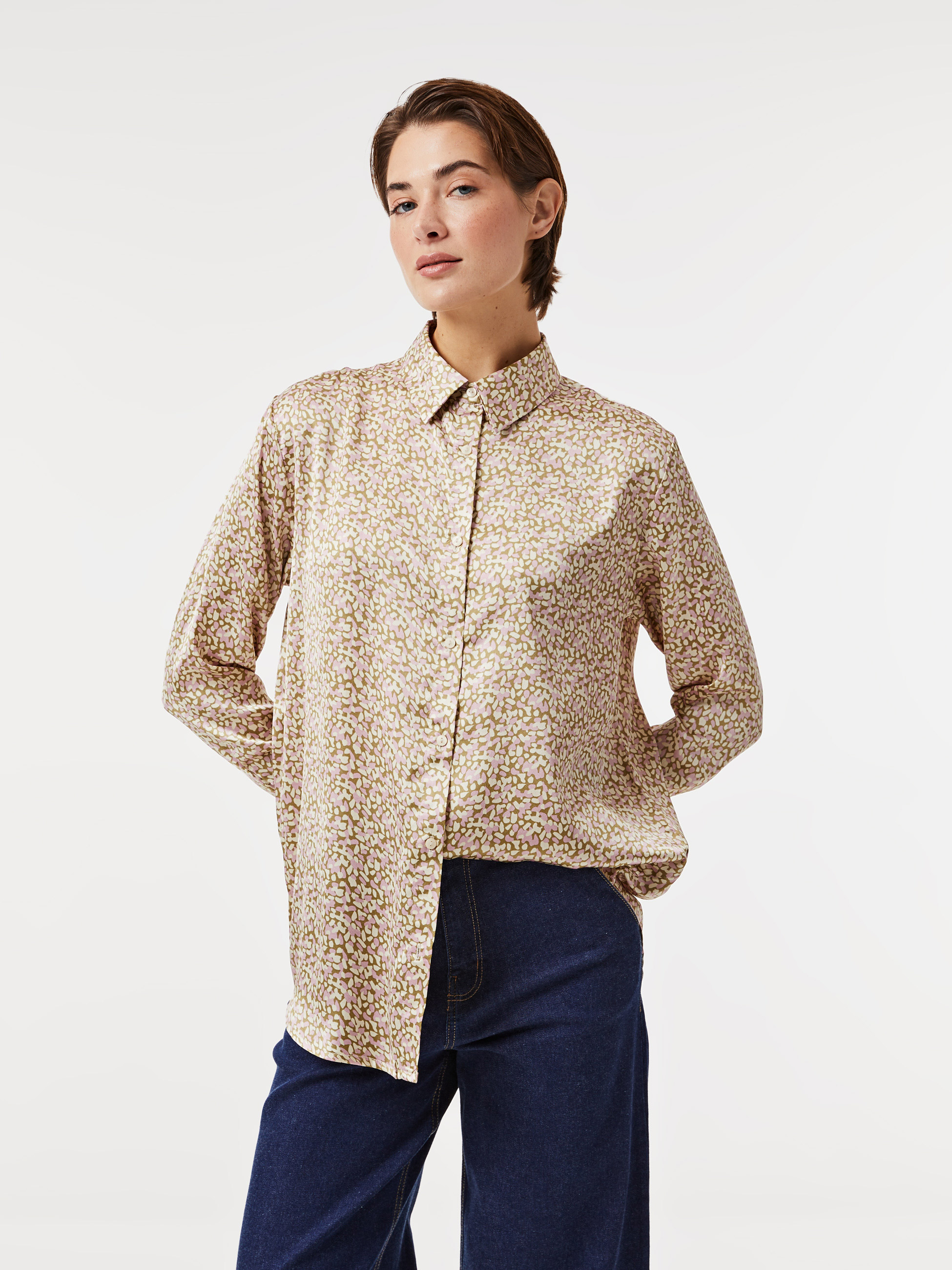 Camisa acetinada estampada