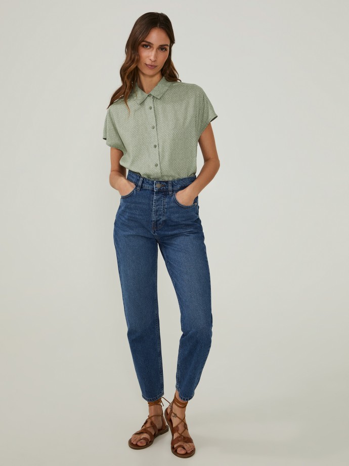 Mom fit jeans