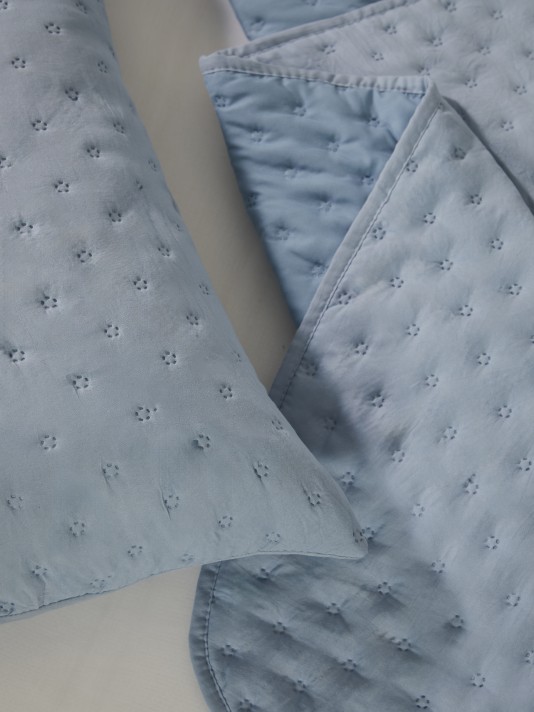 Colcha de casal com relevo Colcha de casal com relevo