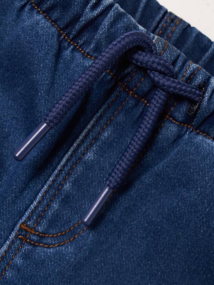 Jeans com cordo