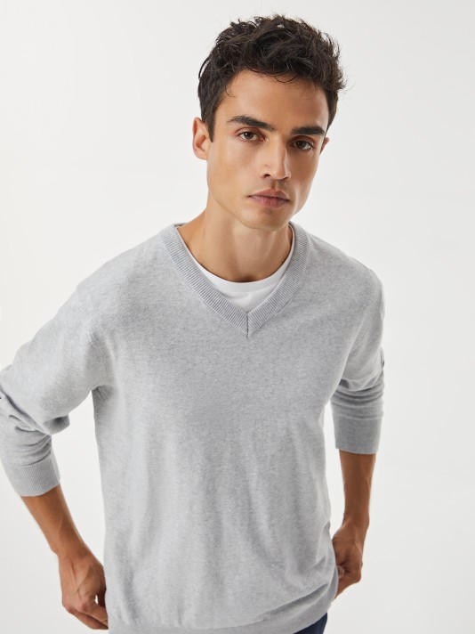 Pullover decote em V Pullover decote em V