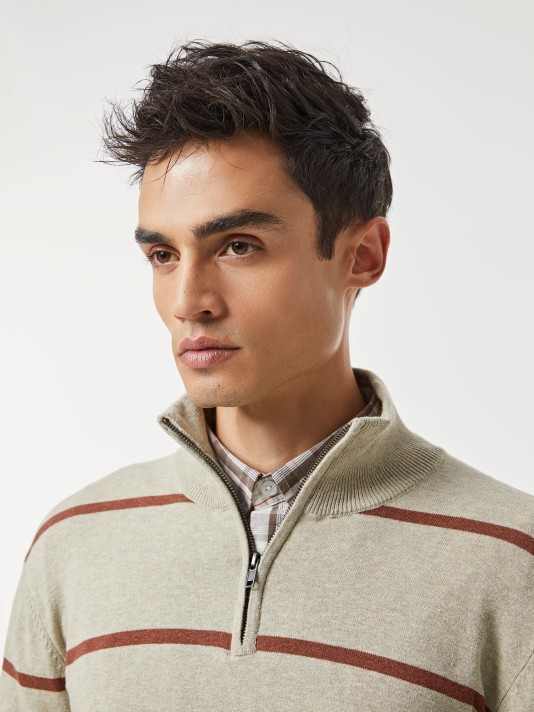 Camisola de malha às riscas Camisola de malha às riscas