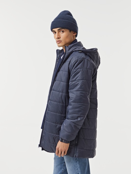 Parka com capuz Parka com capuz