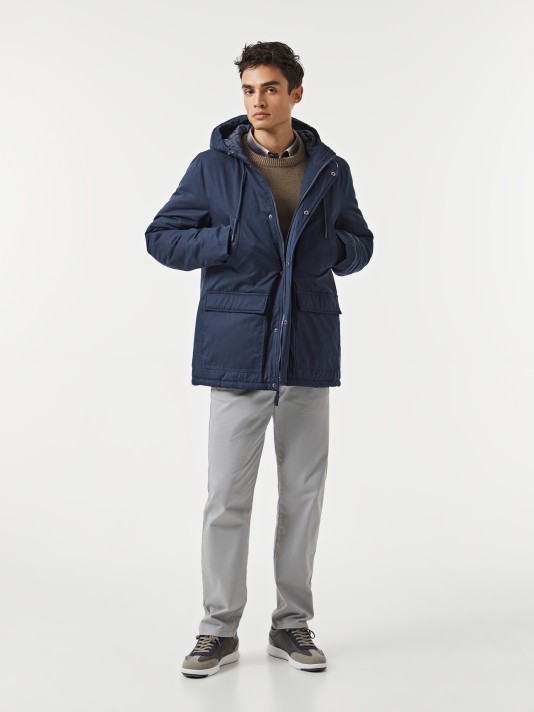 Blusão com capuz Blusão com capuz