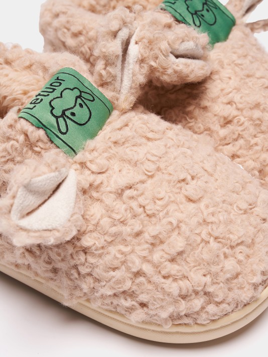 Pantufas em sherpa Pantufas em sherpa