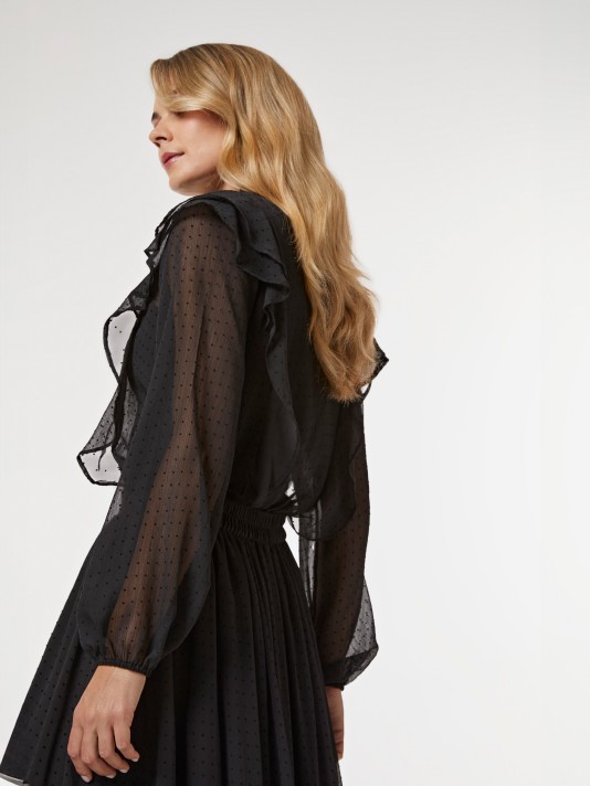 Blusa com folhos Blusa com folhos