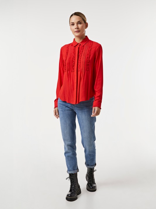 Camisa com folhos Camisa com folhos