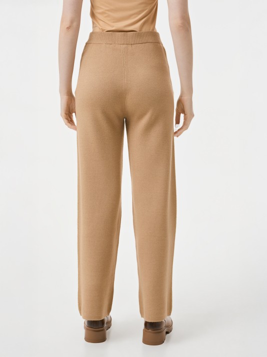 Calças malha Calças malha