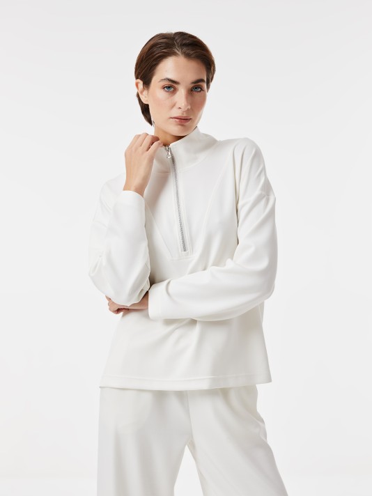 Camisola com fecho Camisola com fecho