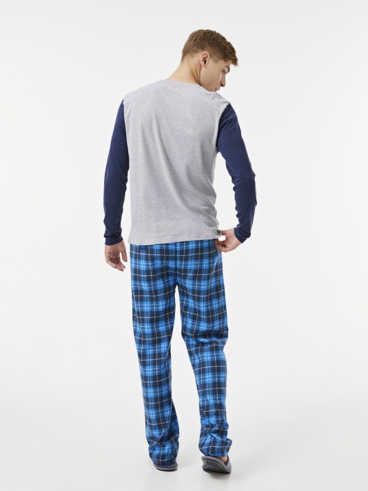 Pijama com bolso Pijama com bolso