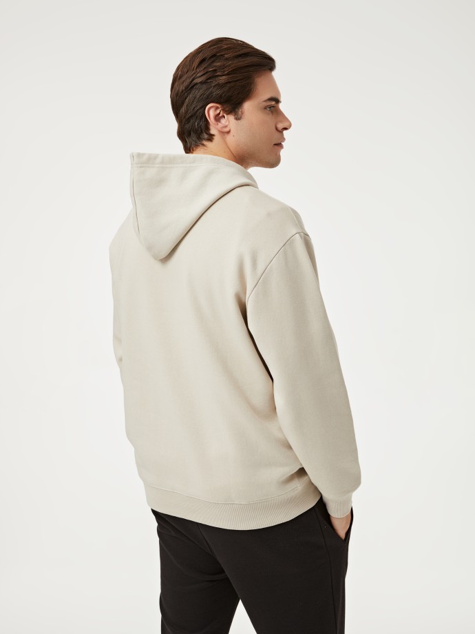 Sweatshirt com capuz