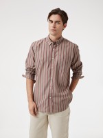 Camisa com riscas