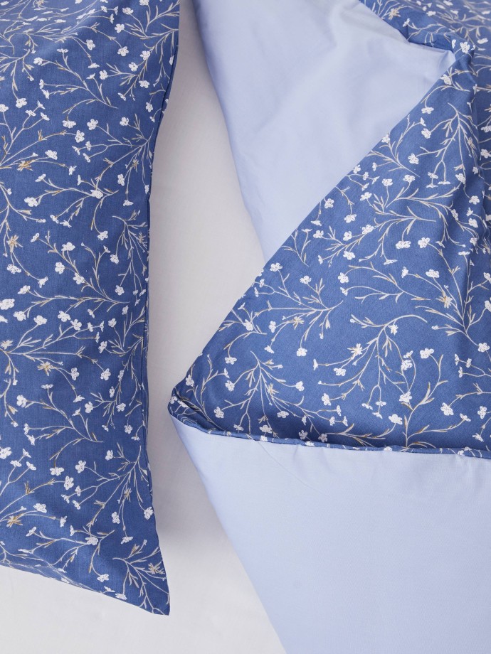 Capa edredo solteiro com padro floral